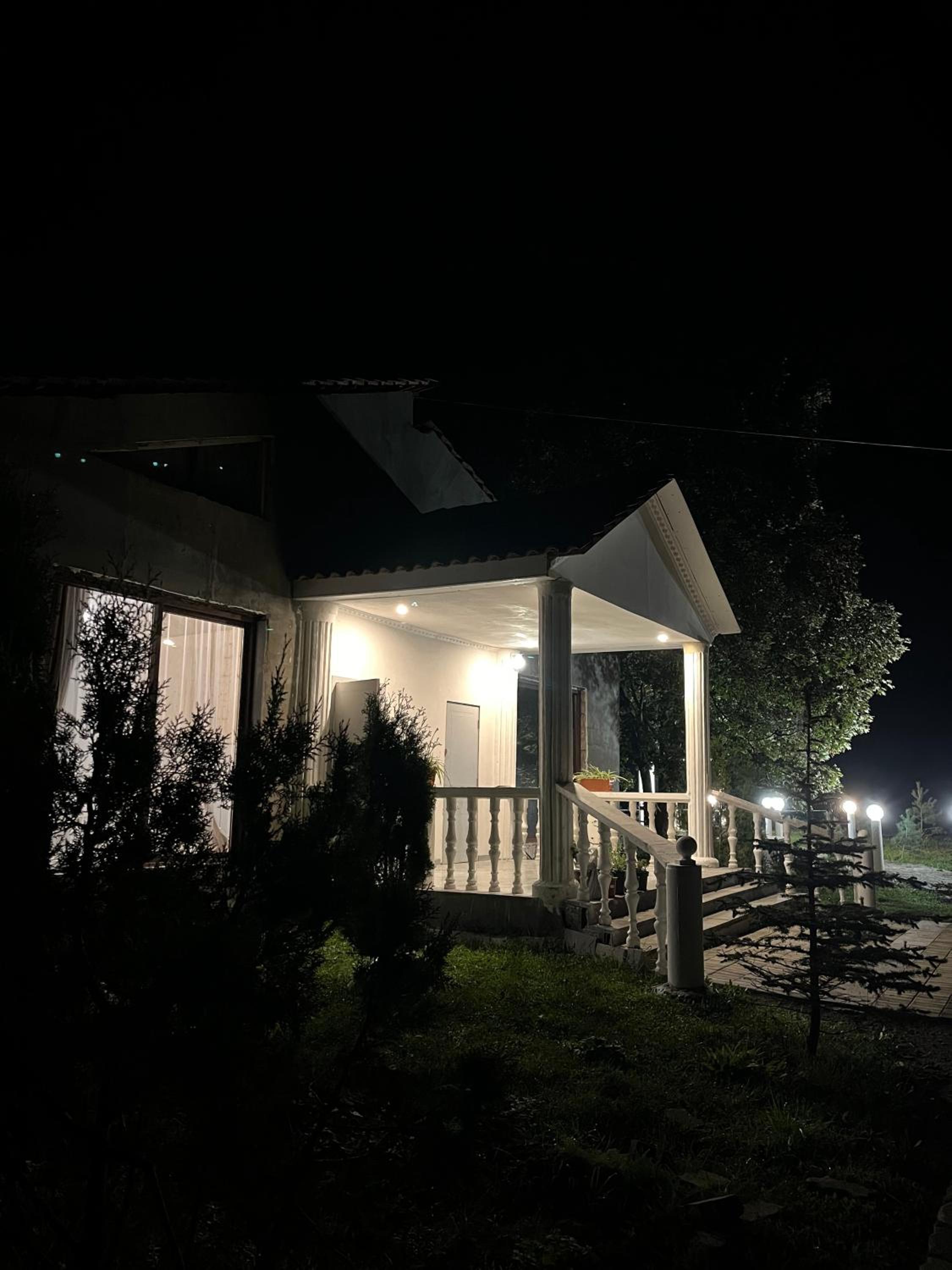 MM HOUSE Stepanavan