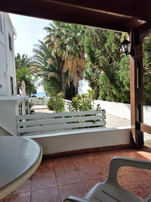 Sandy Beach Villas Sea View Apartment Pyla