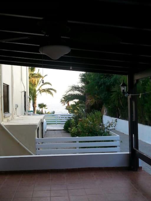 Sandy Beach Villas Sea View Apartment Pyla