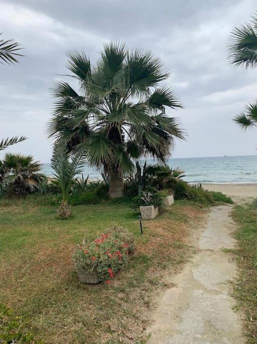 Sandy Beach Villas Sea View Apartment Pyla