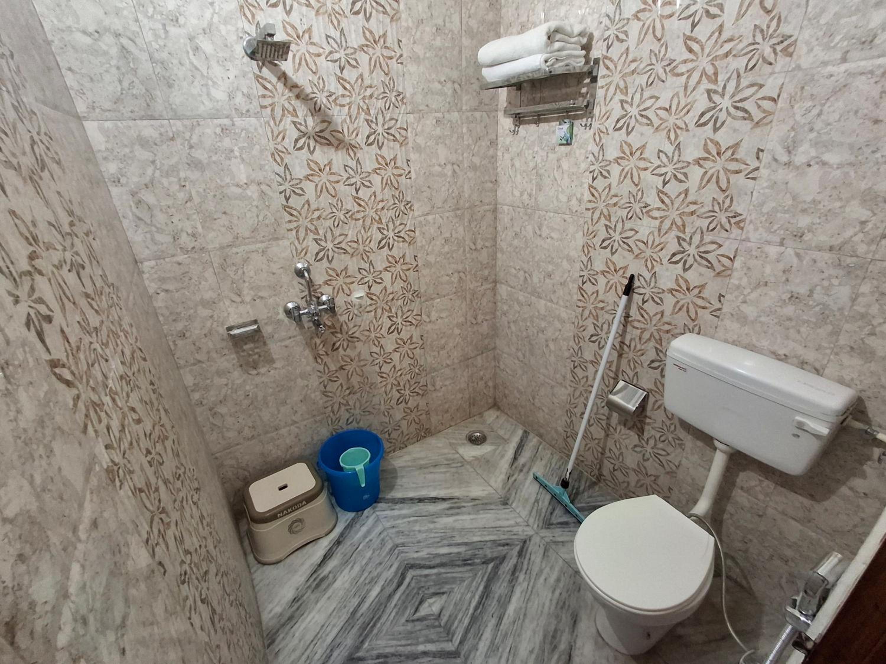 Photo 9
