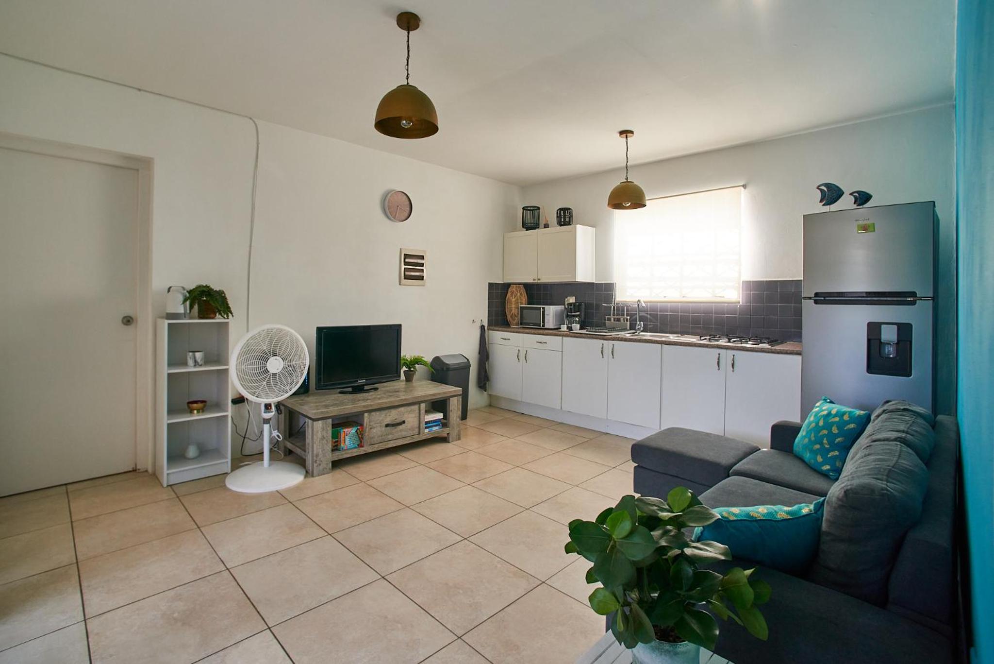 Zellacozy Apartment