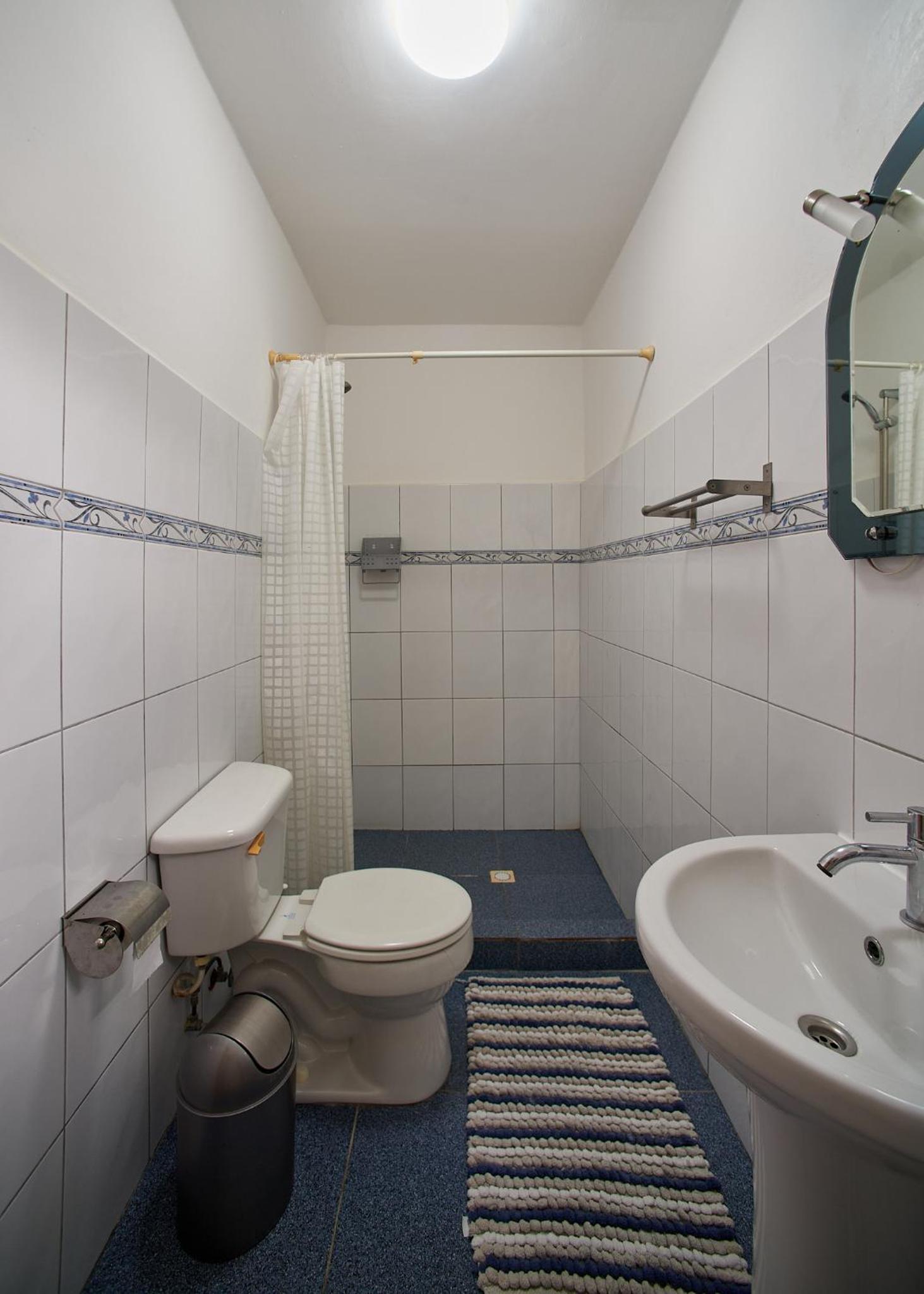 Zellacozy Apartment