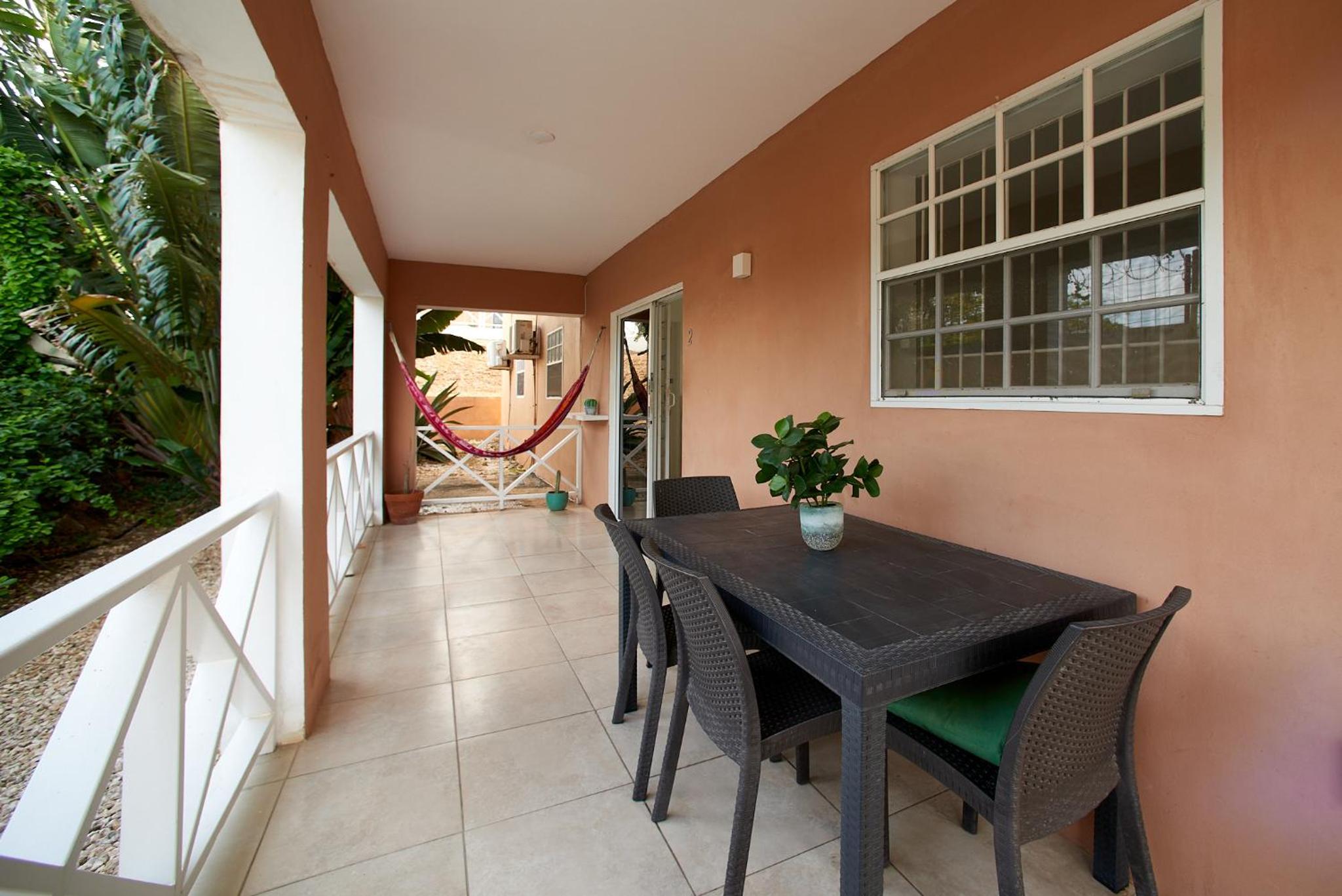 Zellacozy Apartment
