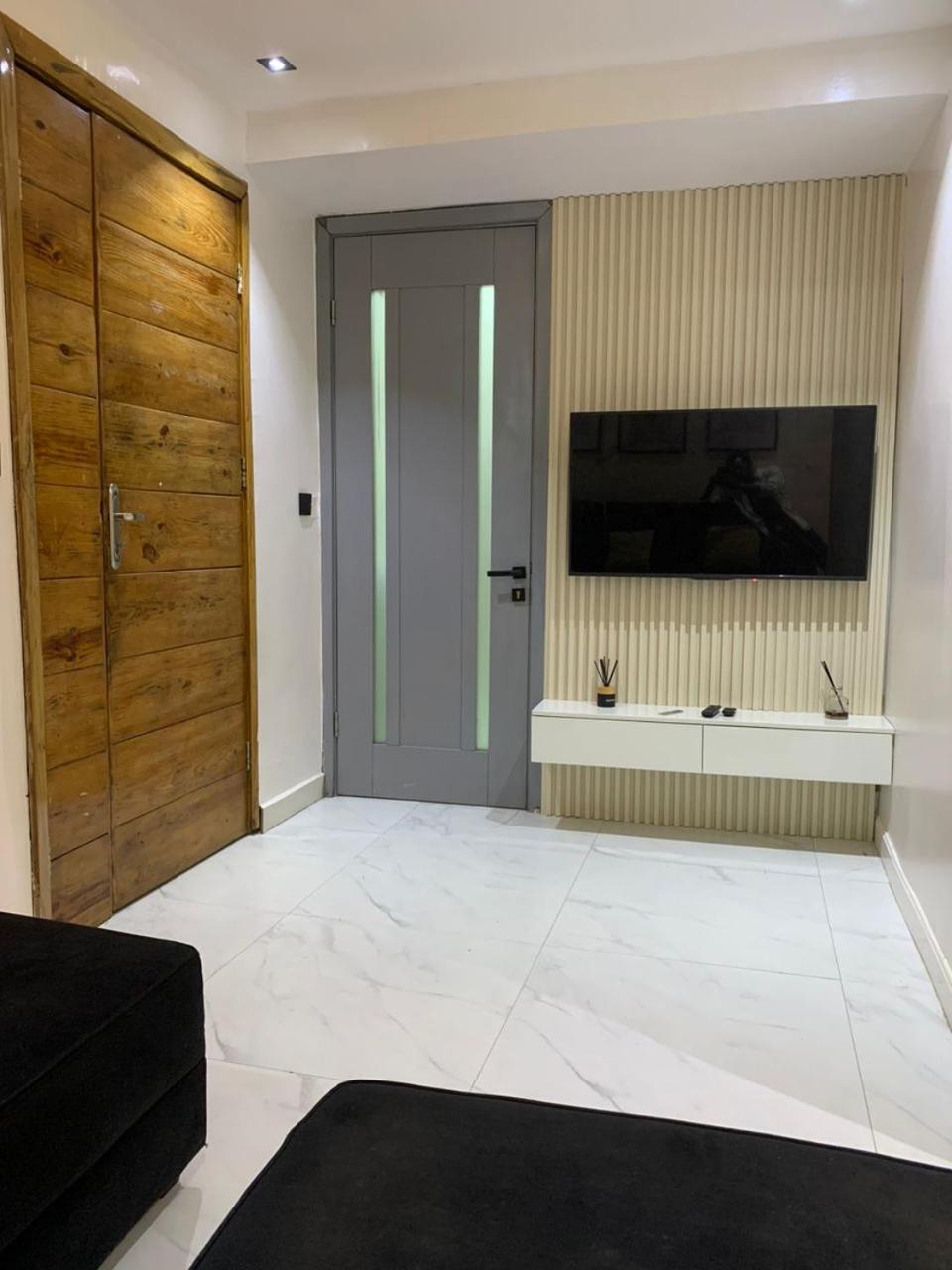 Vitro court view 3