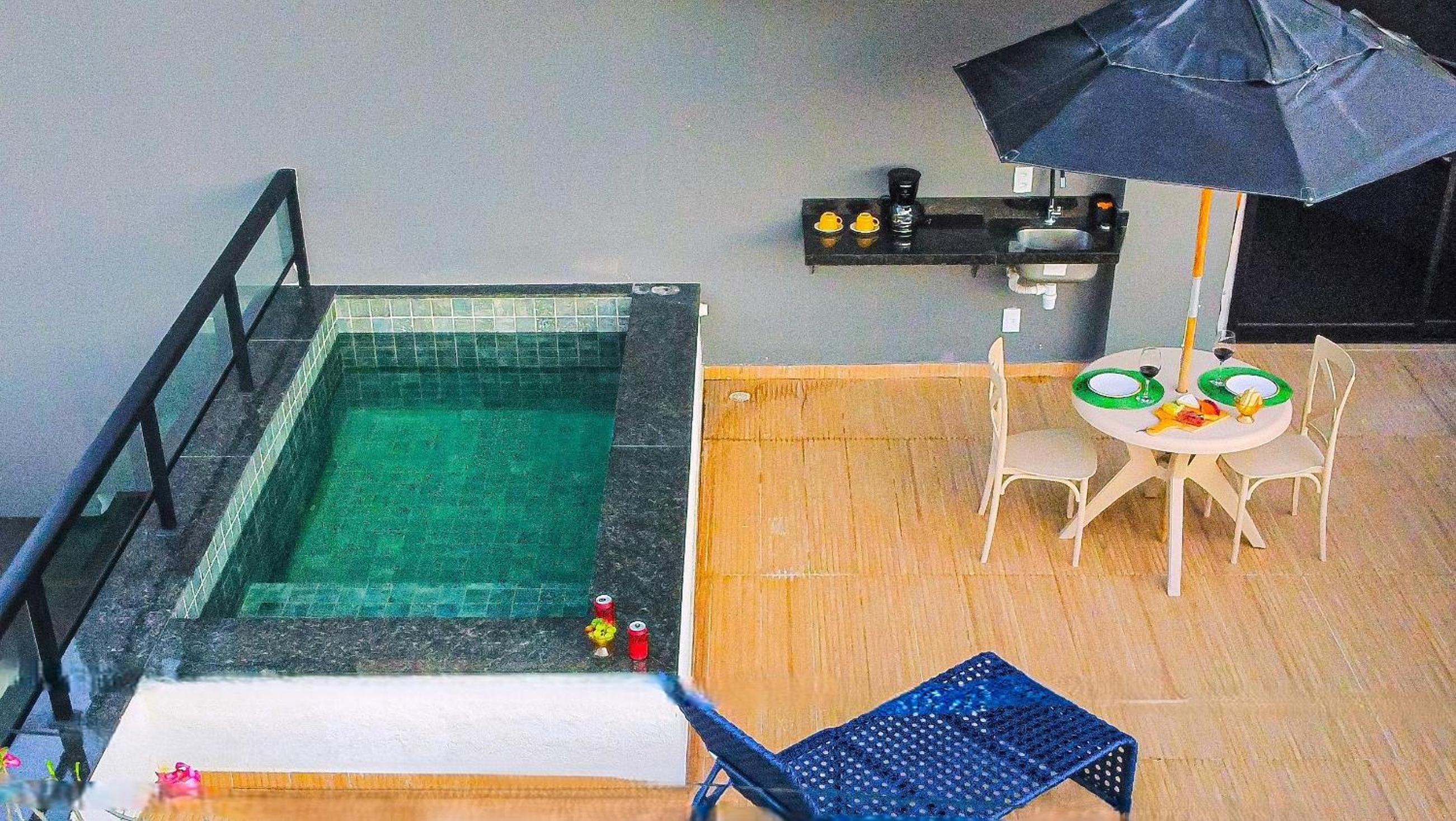 PORTO DE GALINHAS Flats na melhor localização a 50M DO MAR E CENTRINHO - OPÇÕES COM E SEM PISCINA PRIVATIVA