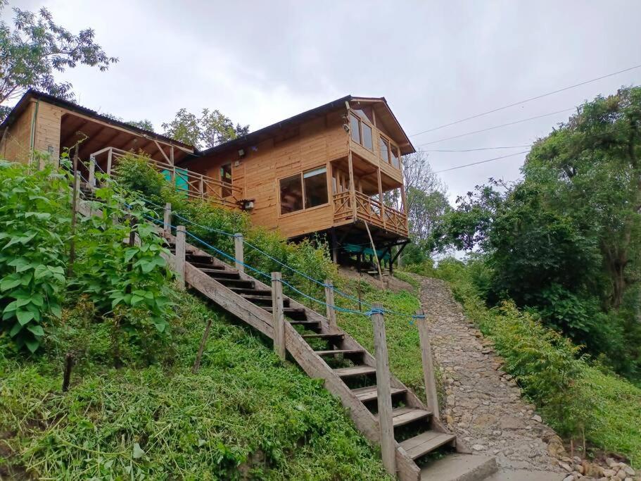 Ecocabañas B&B - Cabaña de lujo con jacuzzi privado cerca a termales