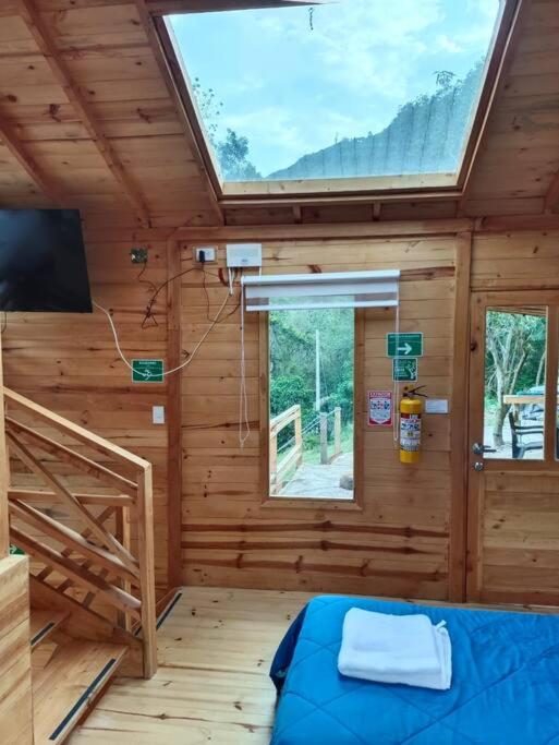 Ecocabañas B&B - Cabaña de lujo con jacuzzi privado cerca a termales