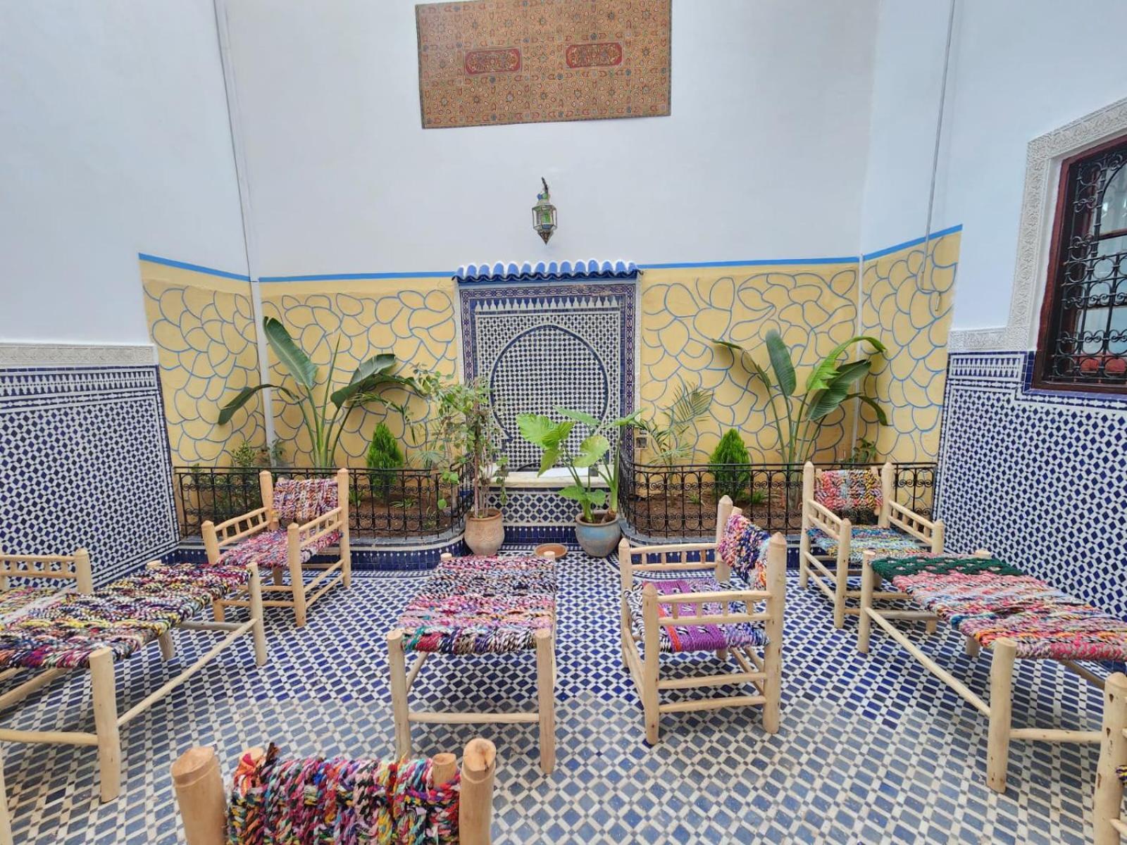 lounge