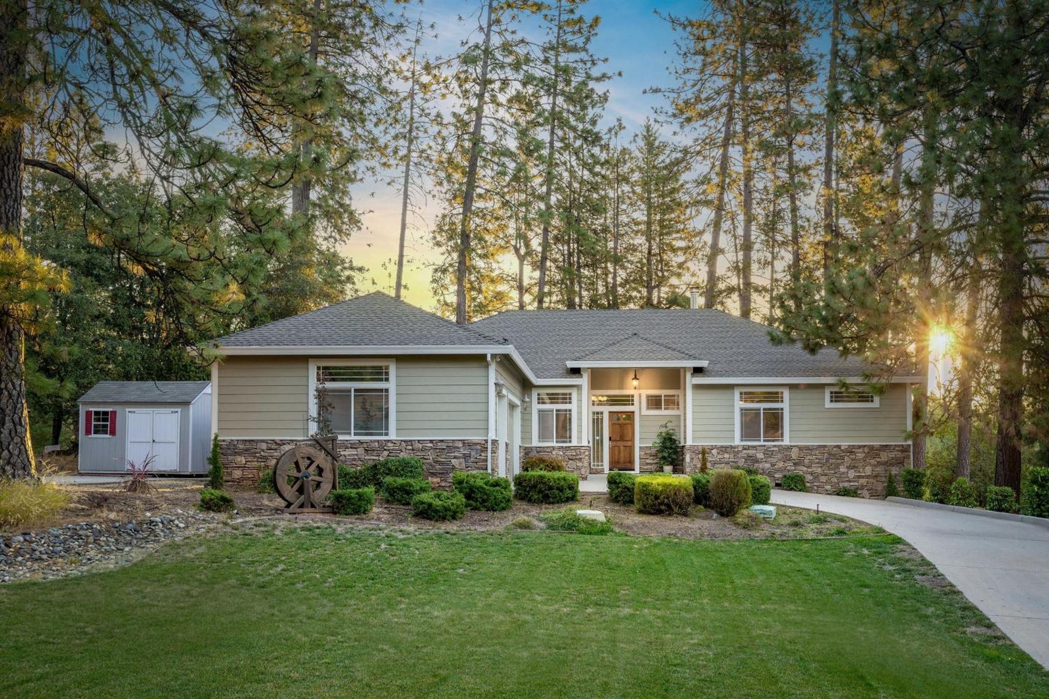 Cozy foothills home view 2