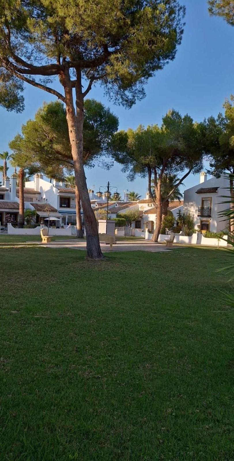 Bungalow in Villamartin, Orihuela Costa
