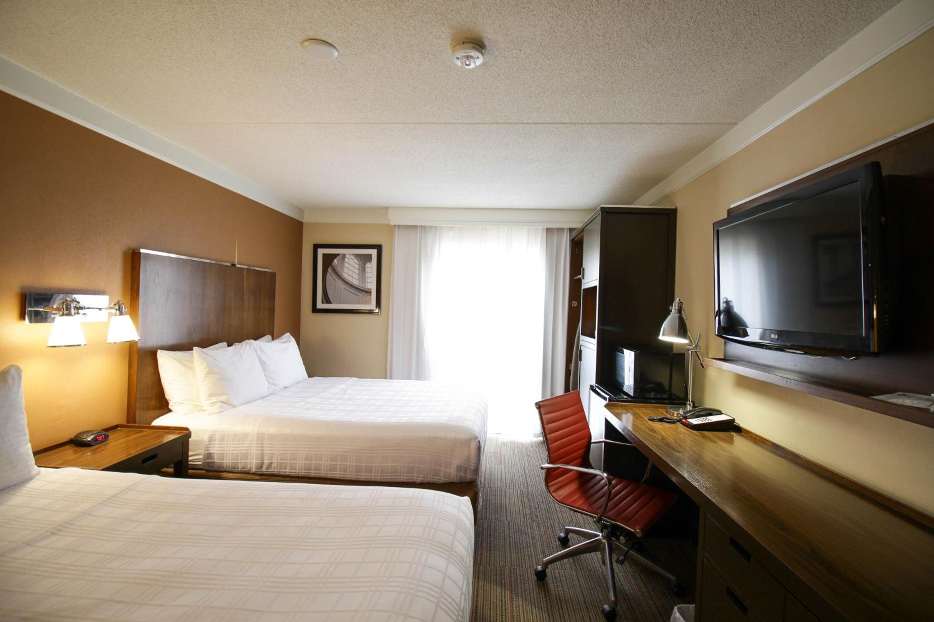 Waterloo Suites Hotel