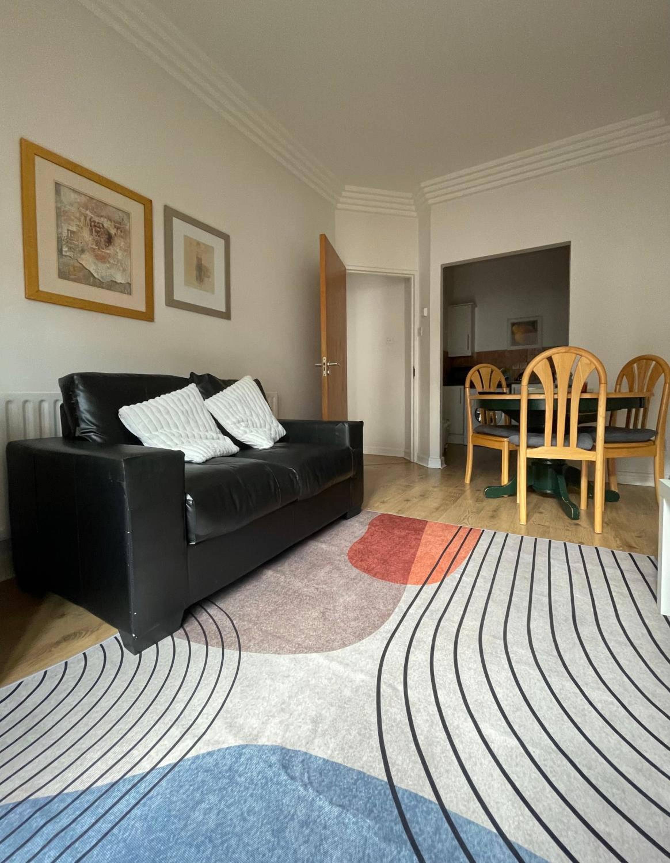 Entire Apartment in Heart of Dublin