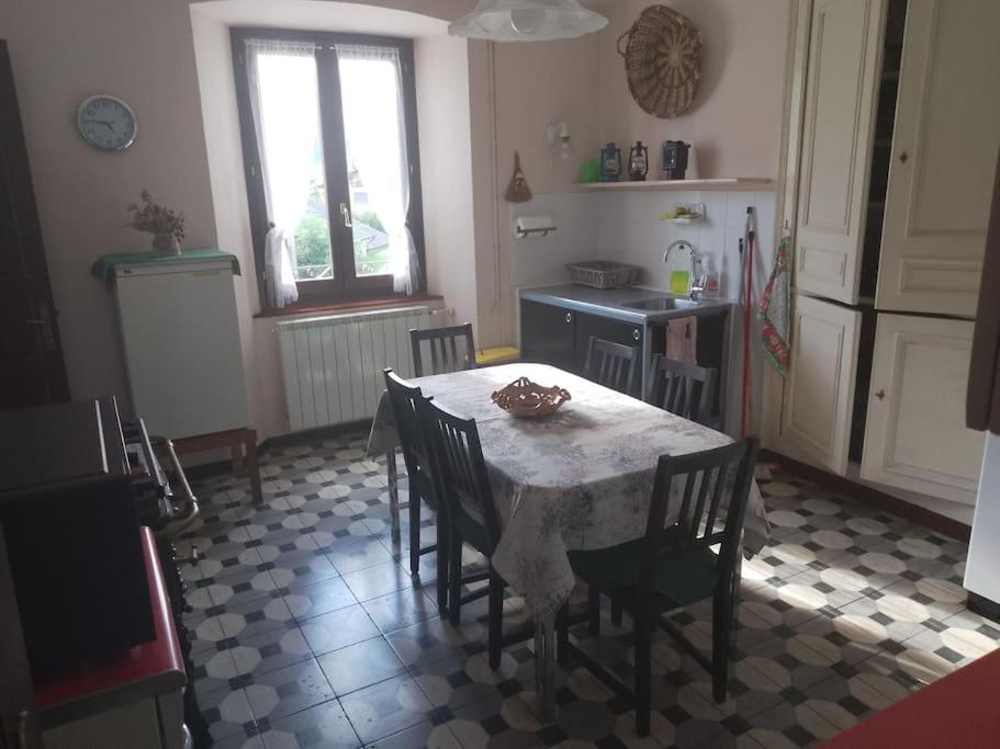 appartamento in casa d epoca view 2