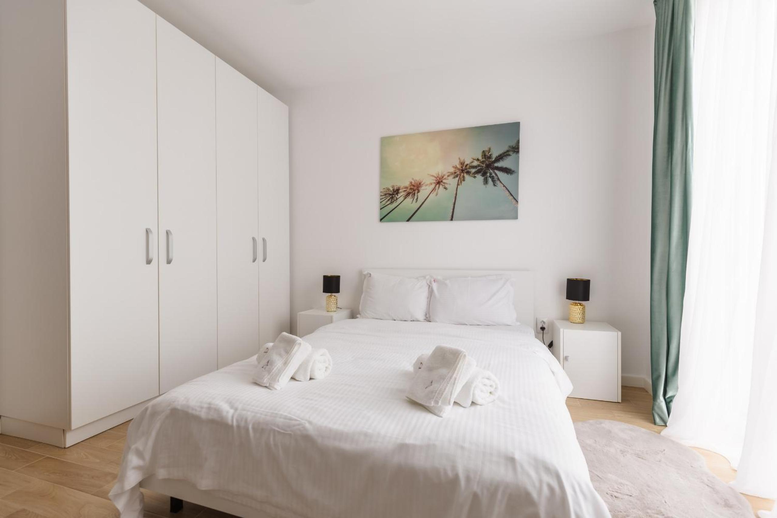 Cozy Retreat With Private Parking view 5