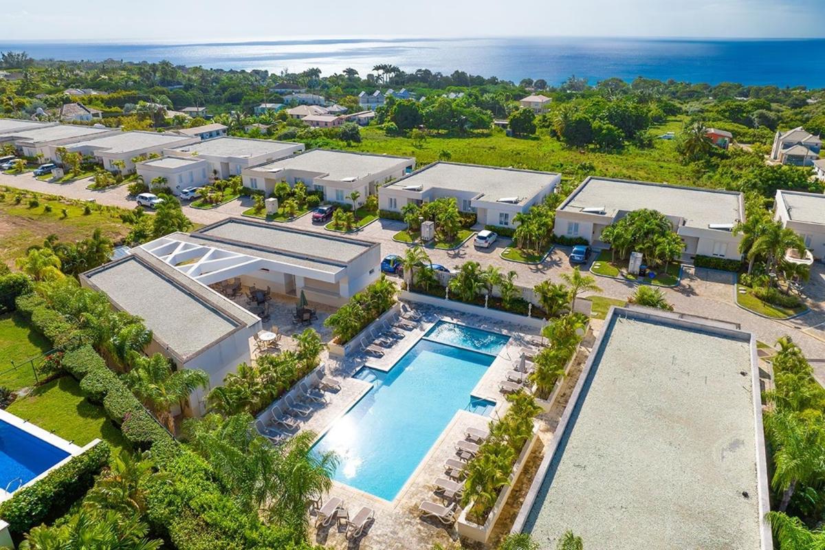 Westmoreland Hills 11-Whitehaven villa