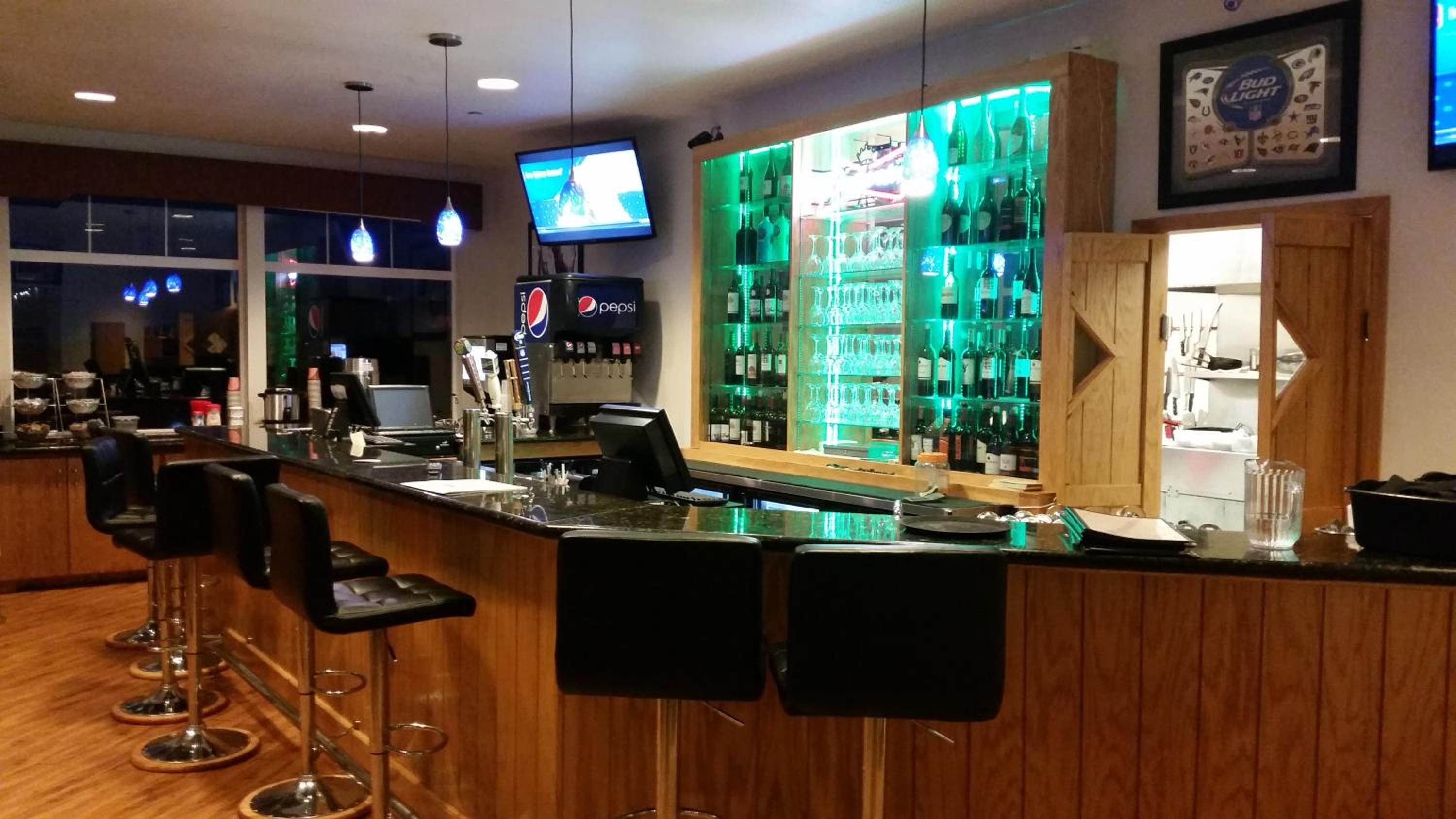 Oceanfront Lodge, photo 29