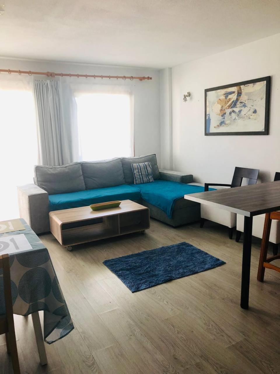 Beach Apartment with Ocean View La Arena