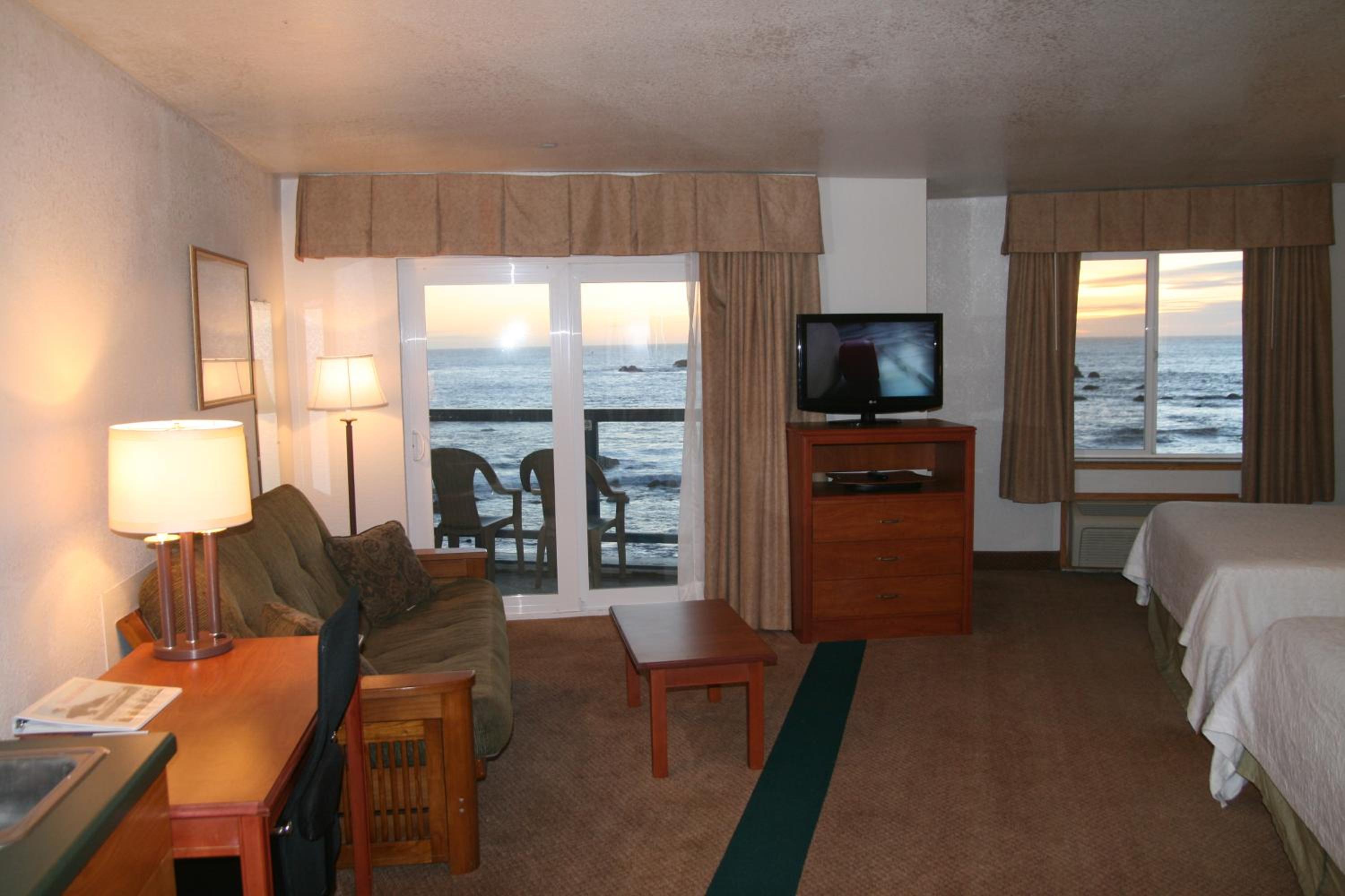 Oceanfront Lodge, photo 38