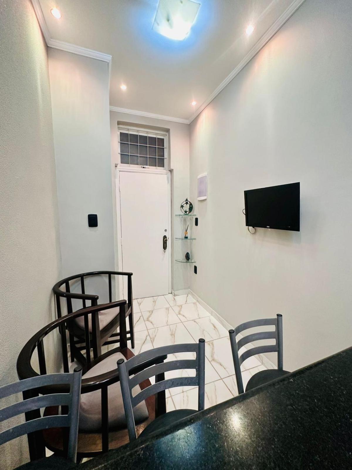 Apartamento Condomínio Quisisana Centro Poços de Caldas Lazer Completo, uma estrutura de Resort