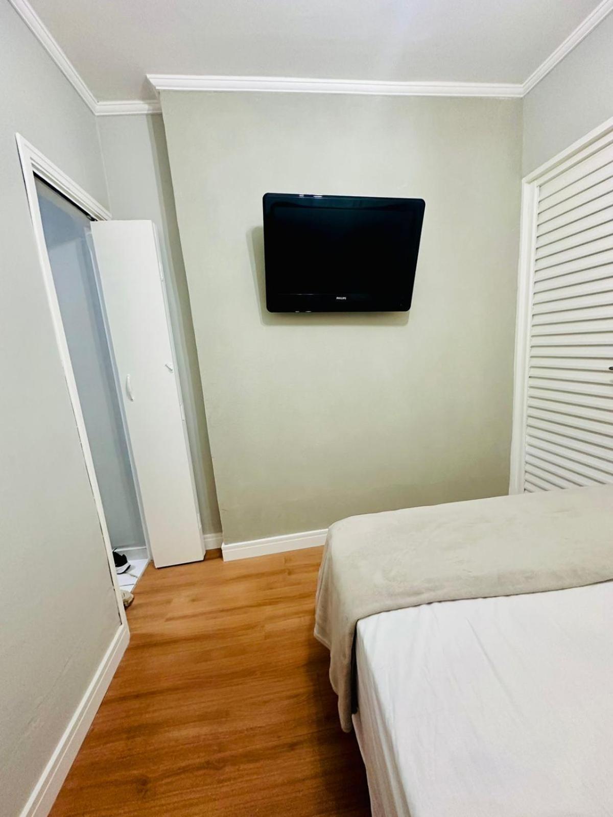 Apartamento Condomínio Quisisana Centro Poços de Caldas Lazer Completo, uma estrutura de Resort