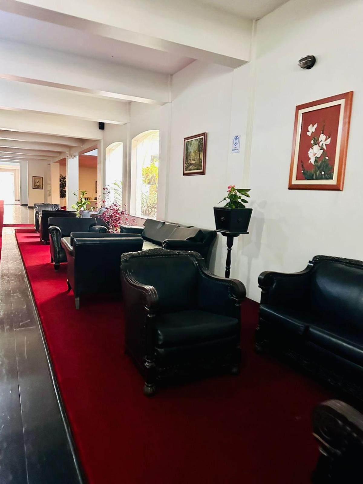 Apartamento Condomínio Quisisana Centro Poços de Caldas Lazer Completo, uma estrutura de Resort