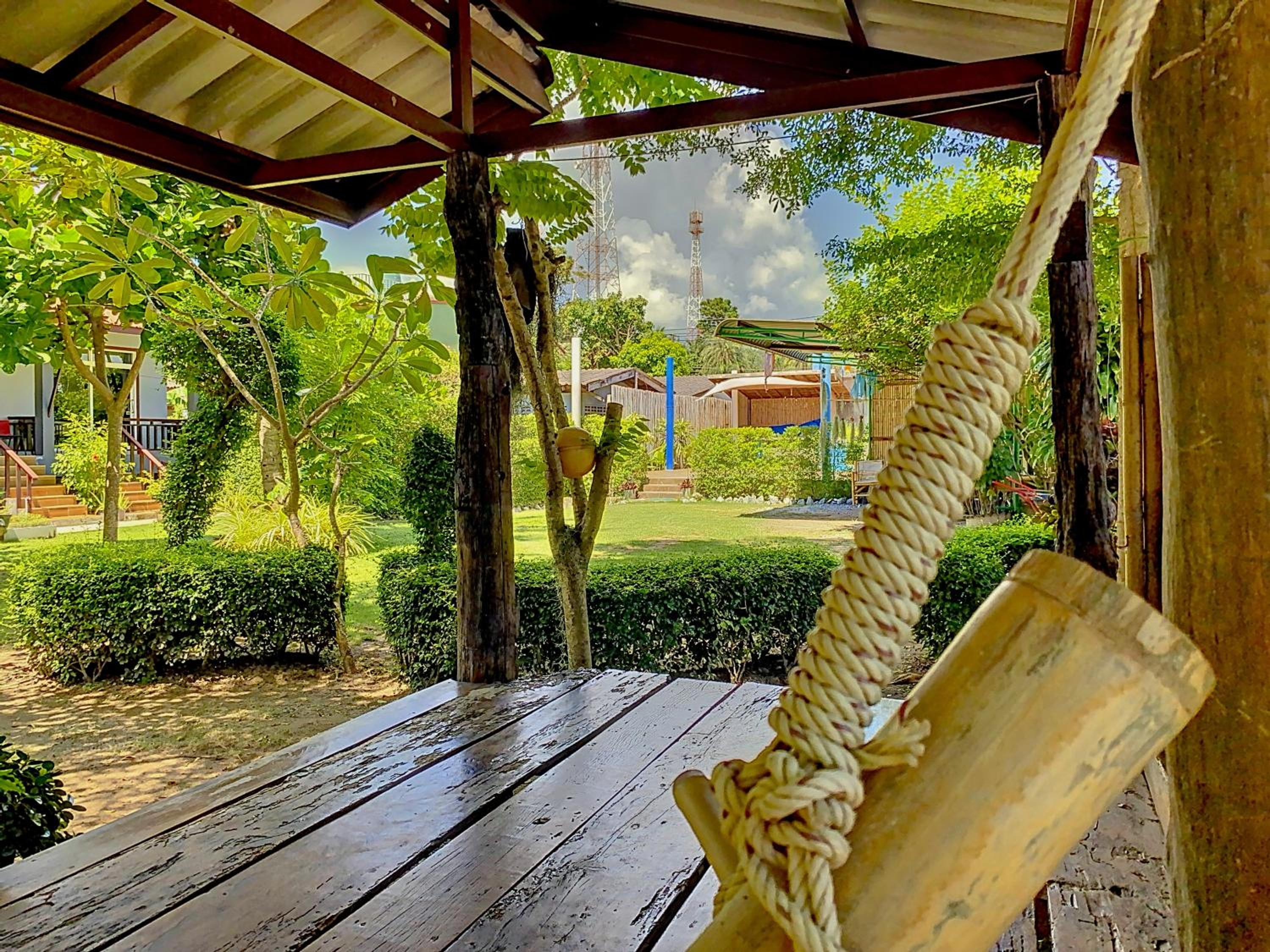 Sunanta Bungalow