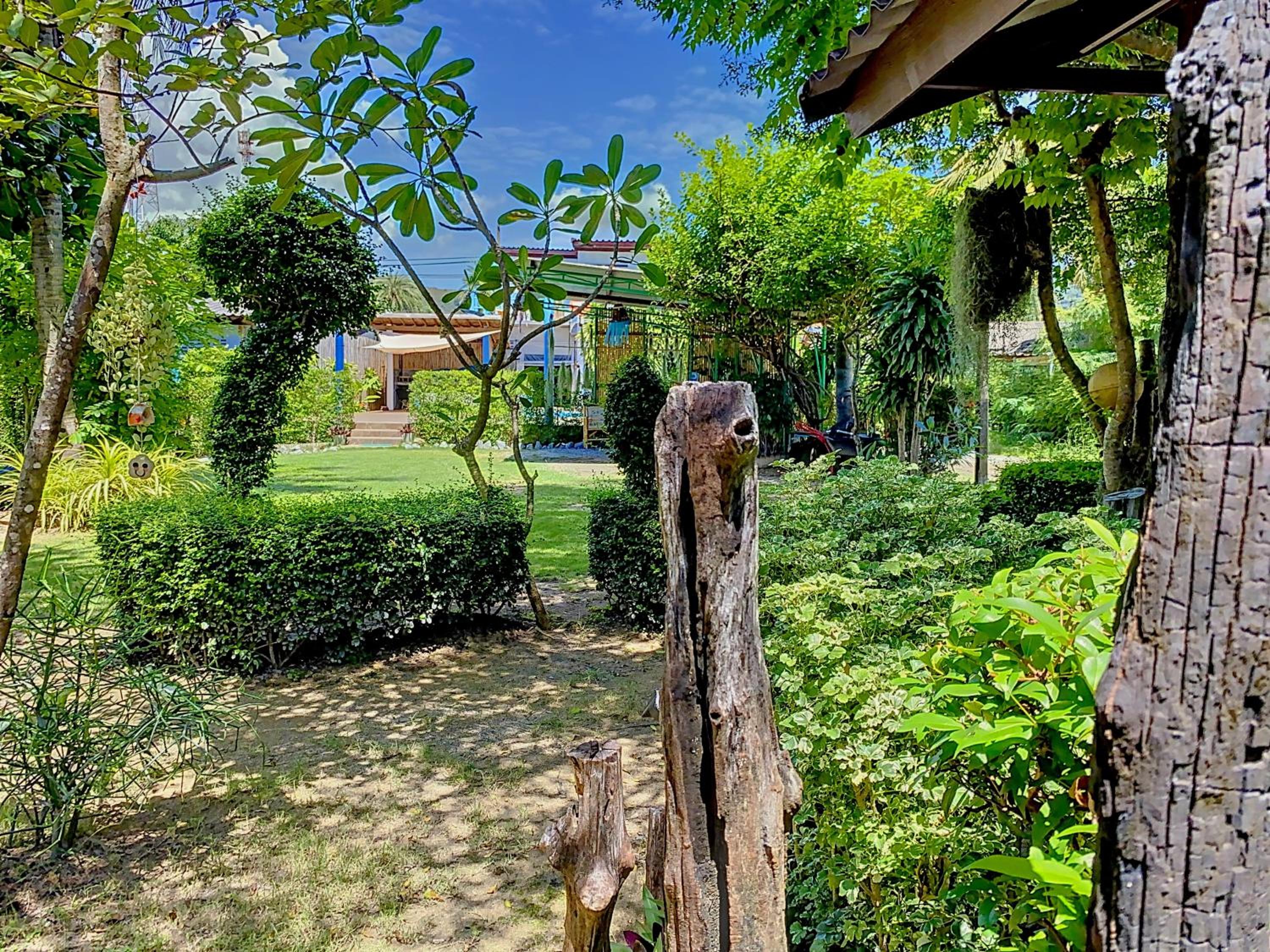 Sunanta Bungalow