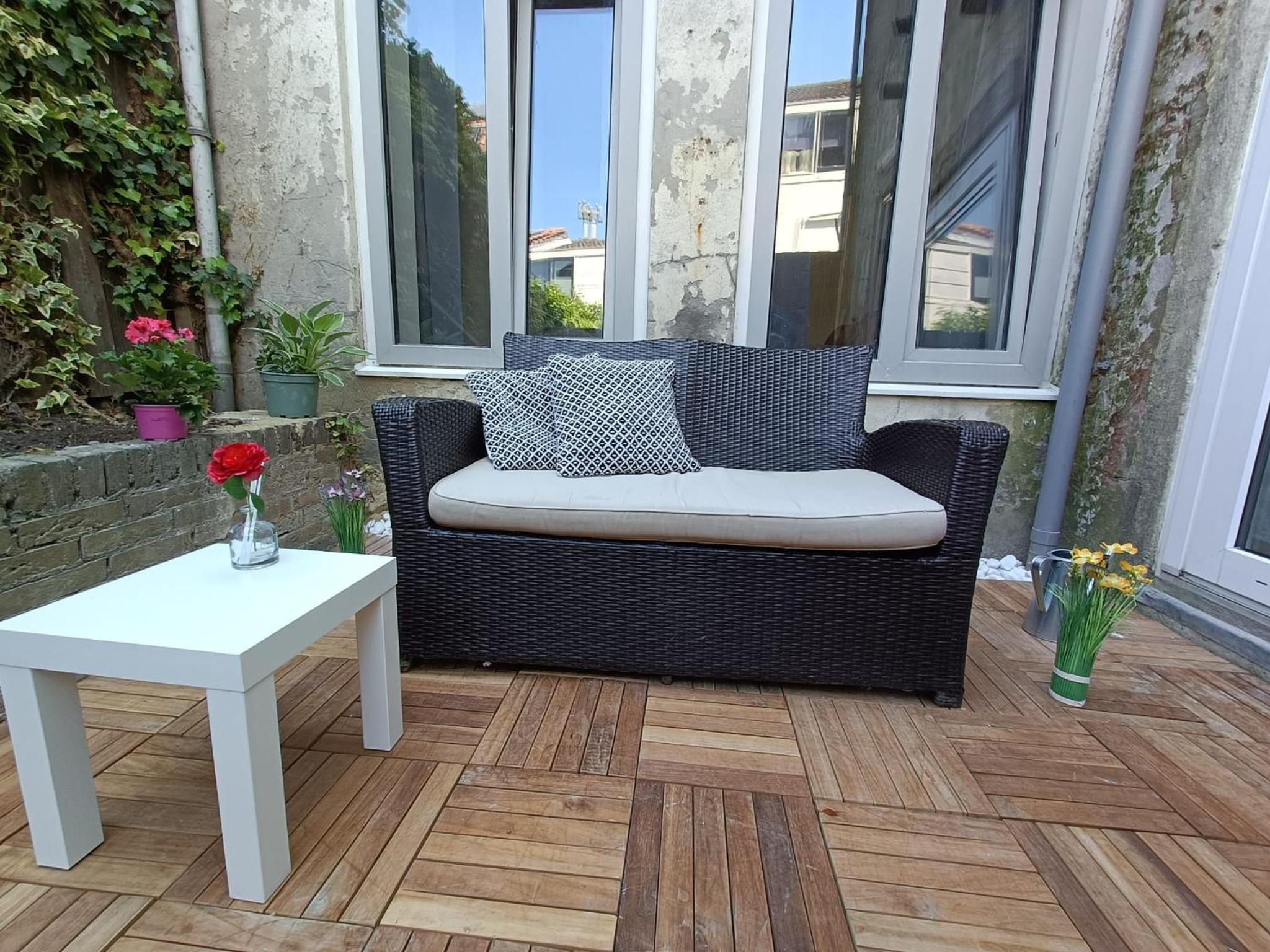 Mooi en trendy appartement vlakbij strand view 2
