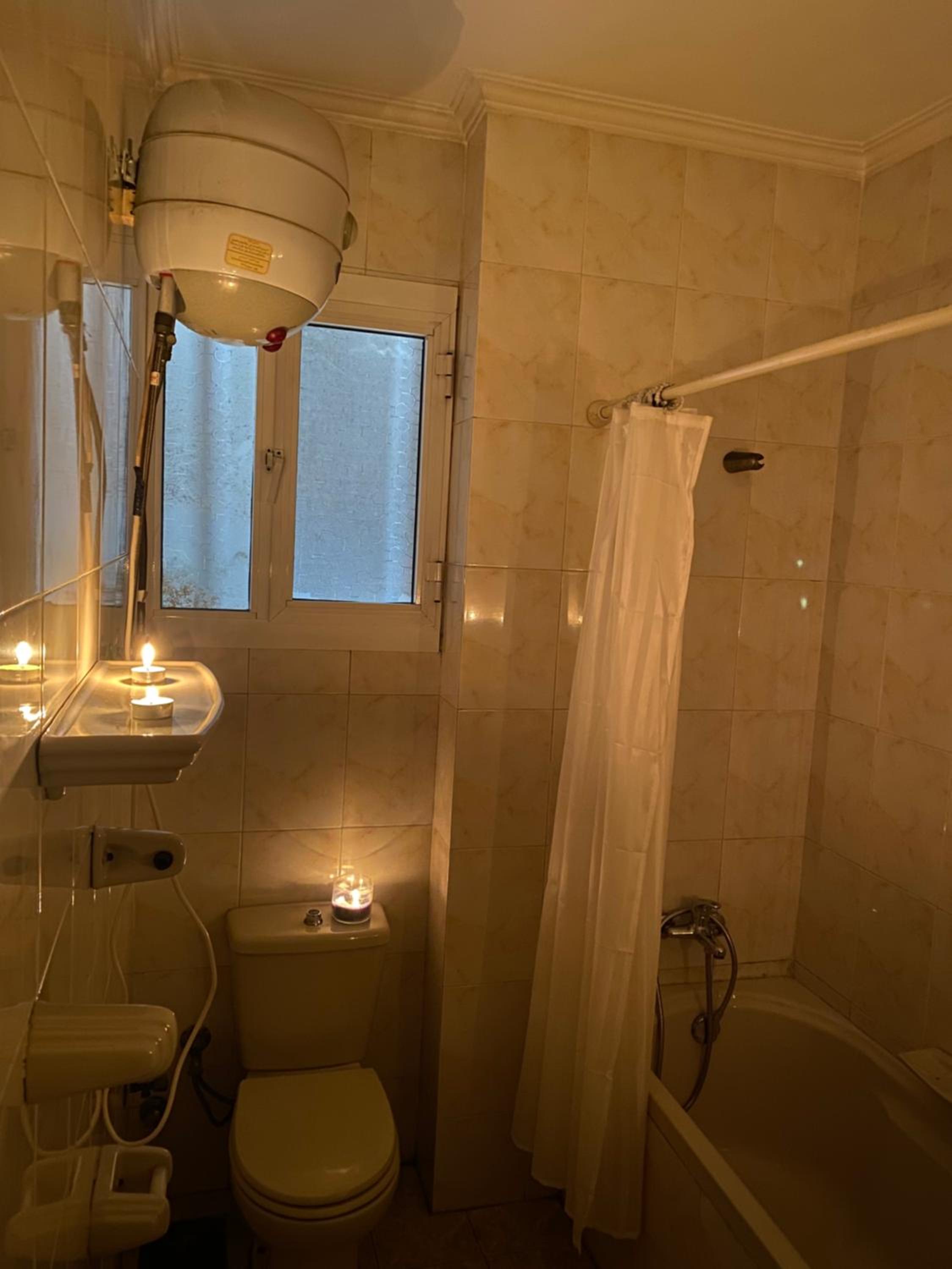 15 Minutes from Cairo Airport Room 2