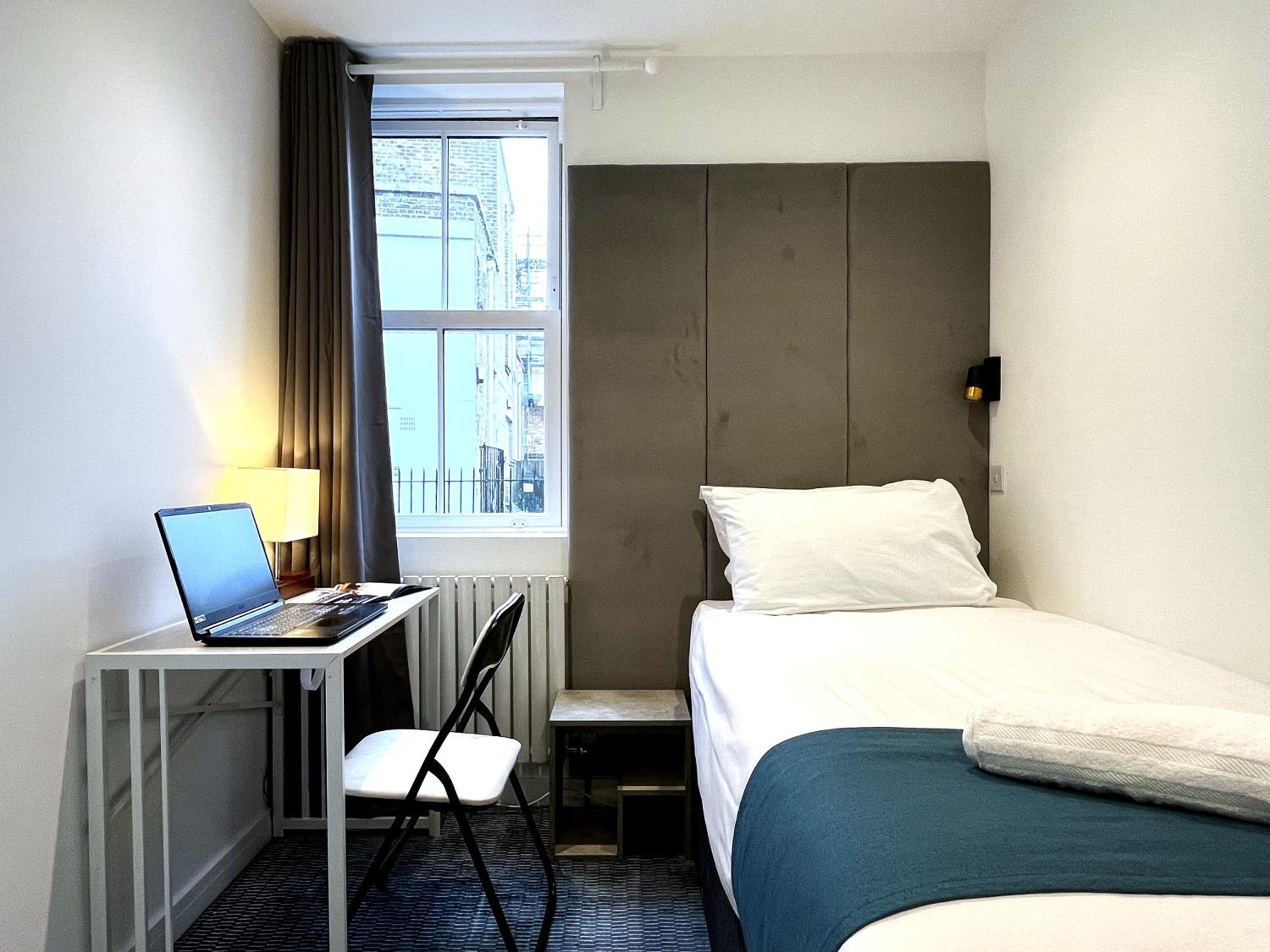 Park Inn Palace