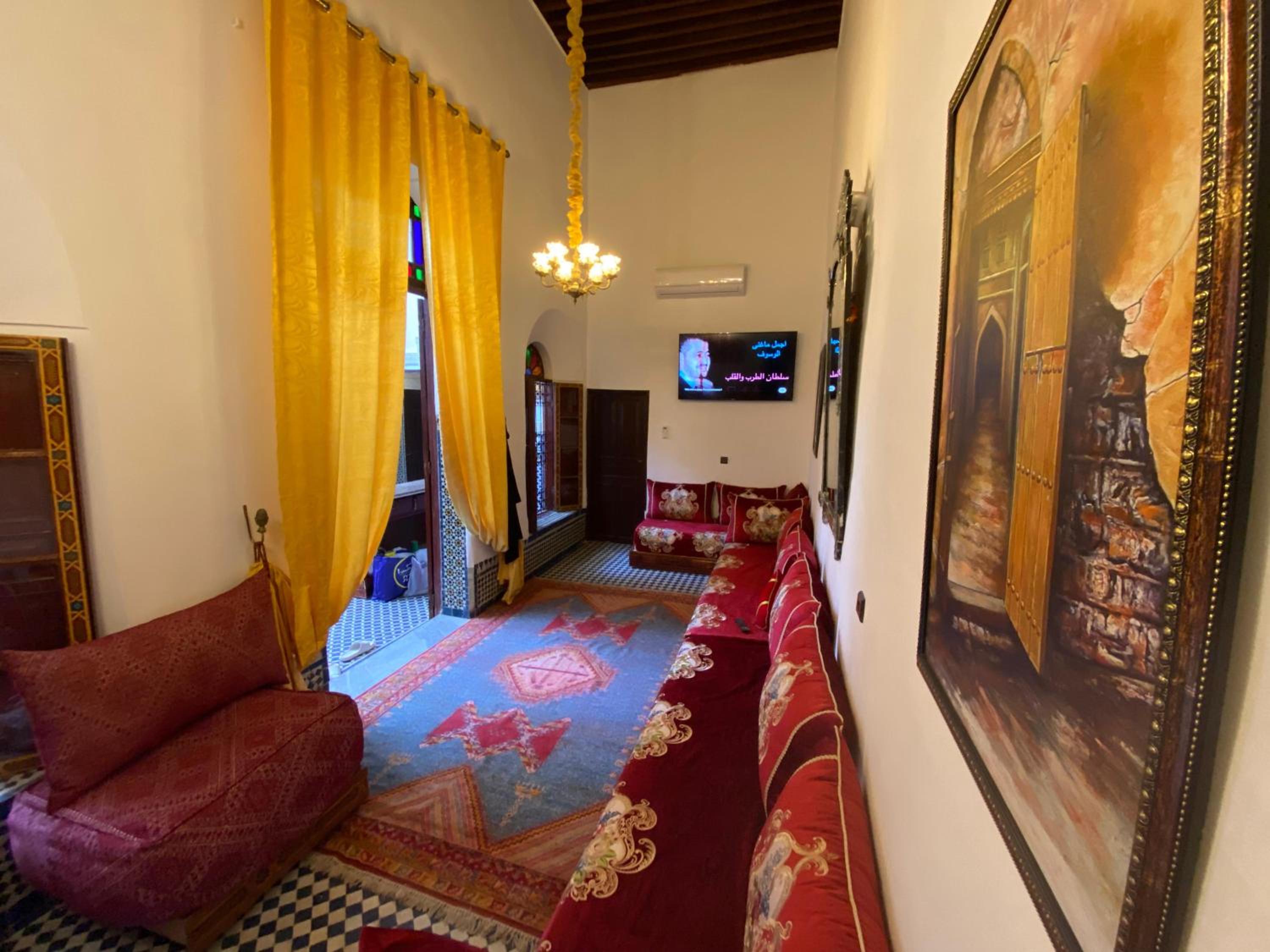 lounge