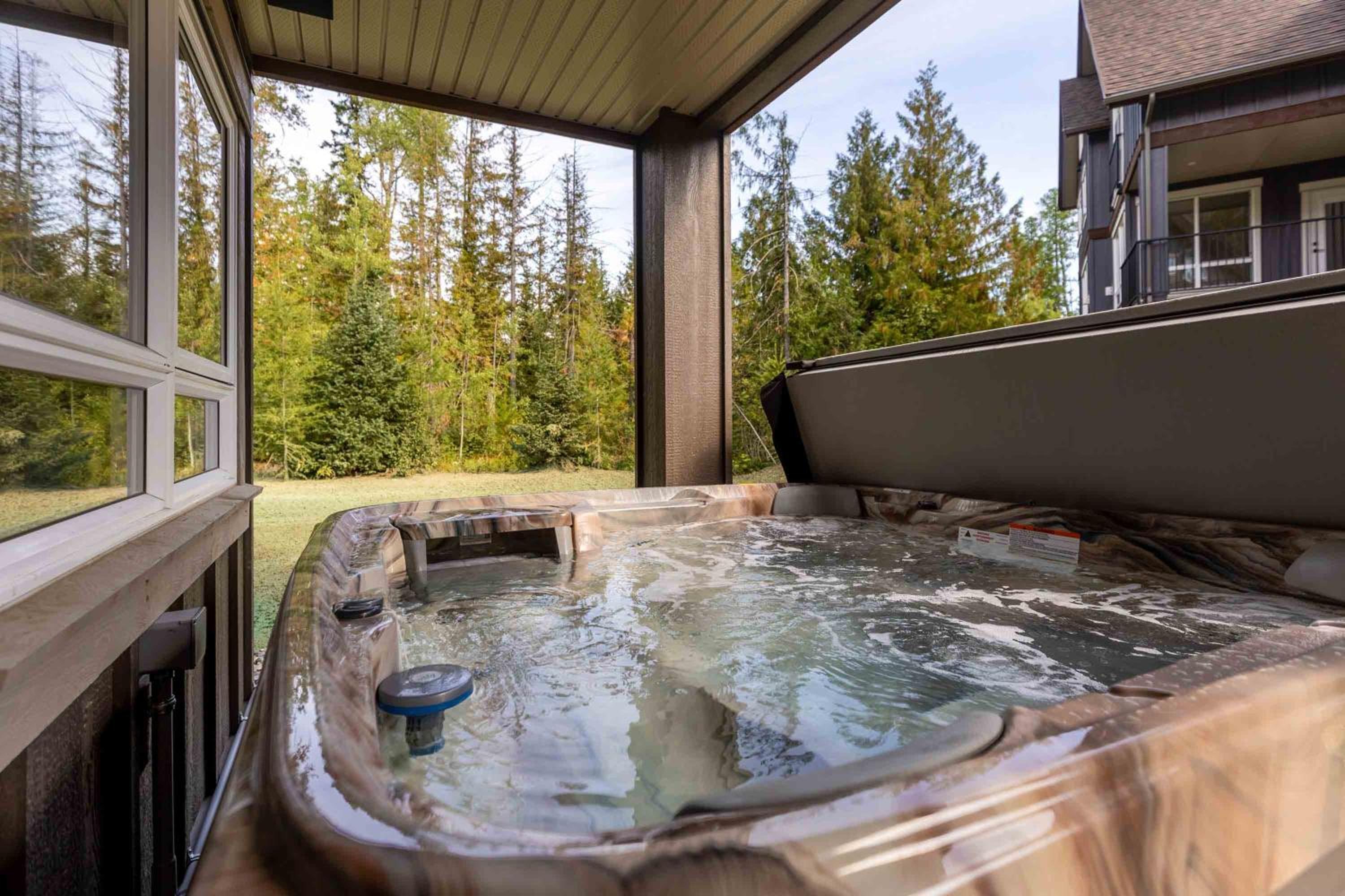 Polar Peak Lodges by Fernie Central Reservations