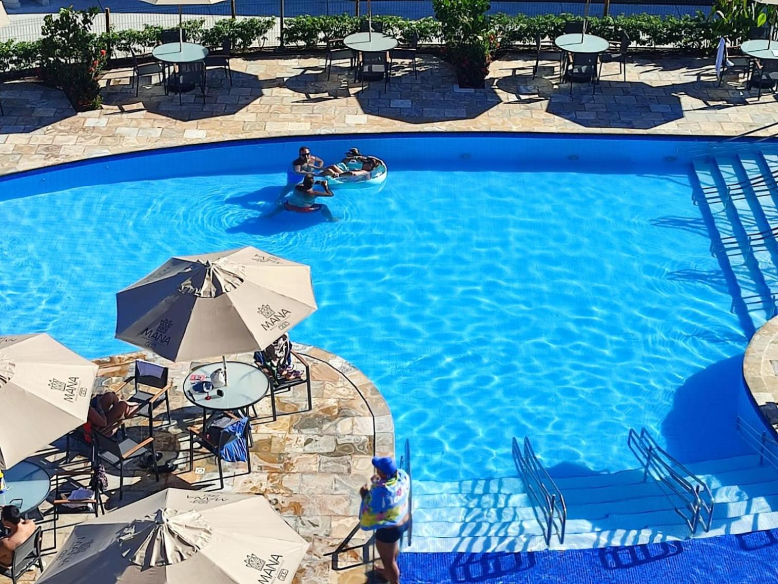 Mana Beach Top - Vista Piscina, 2Qts, Poucos Metros da Praia-Muro Alto