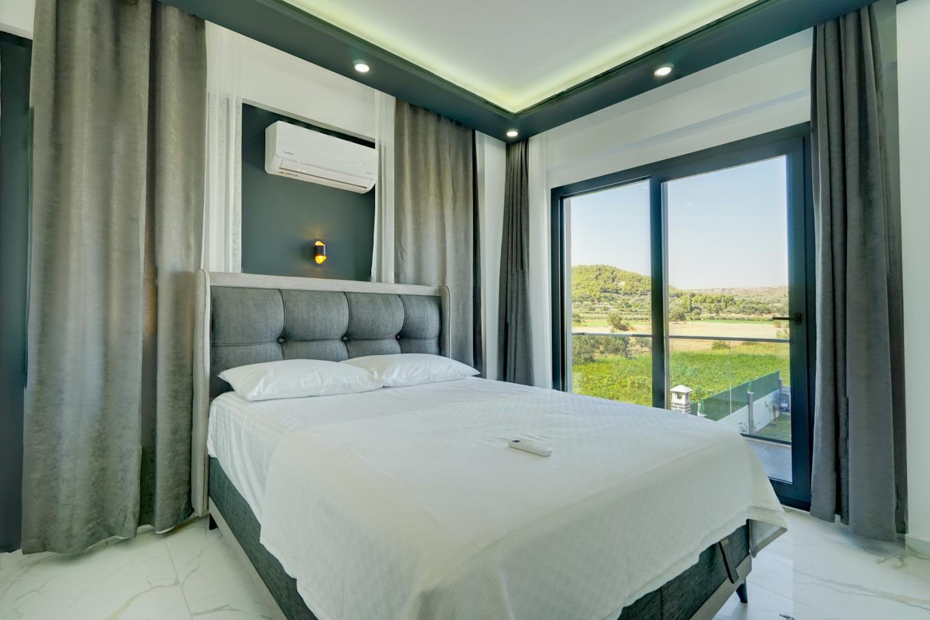 Villa Orenda view 3