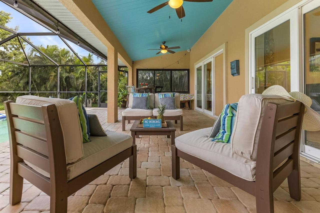 Florida Paradise 4 Bed 2 Bath Pool Home