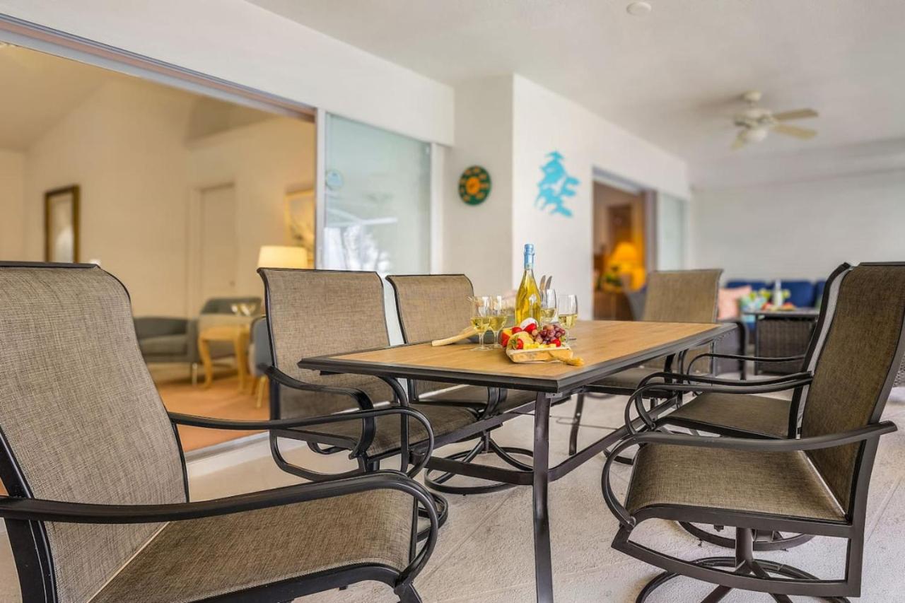 Spacious 3 Bed 2 Bath Pool home with Boat Lift view 5