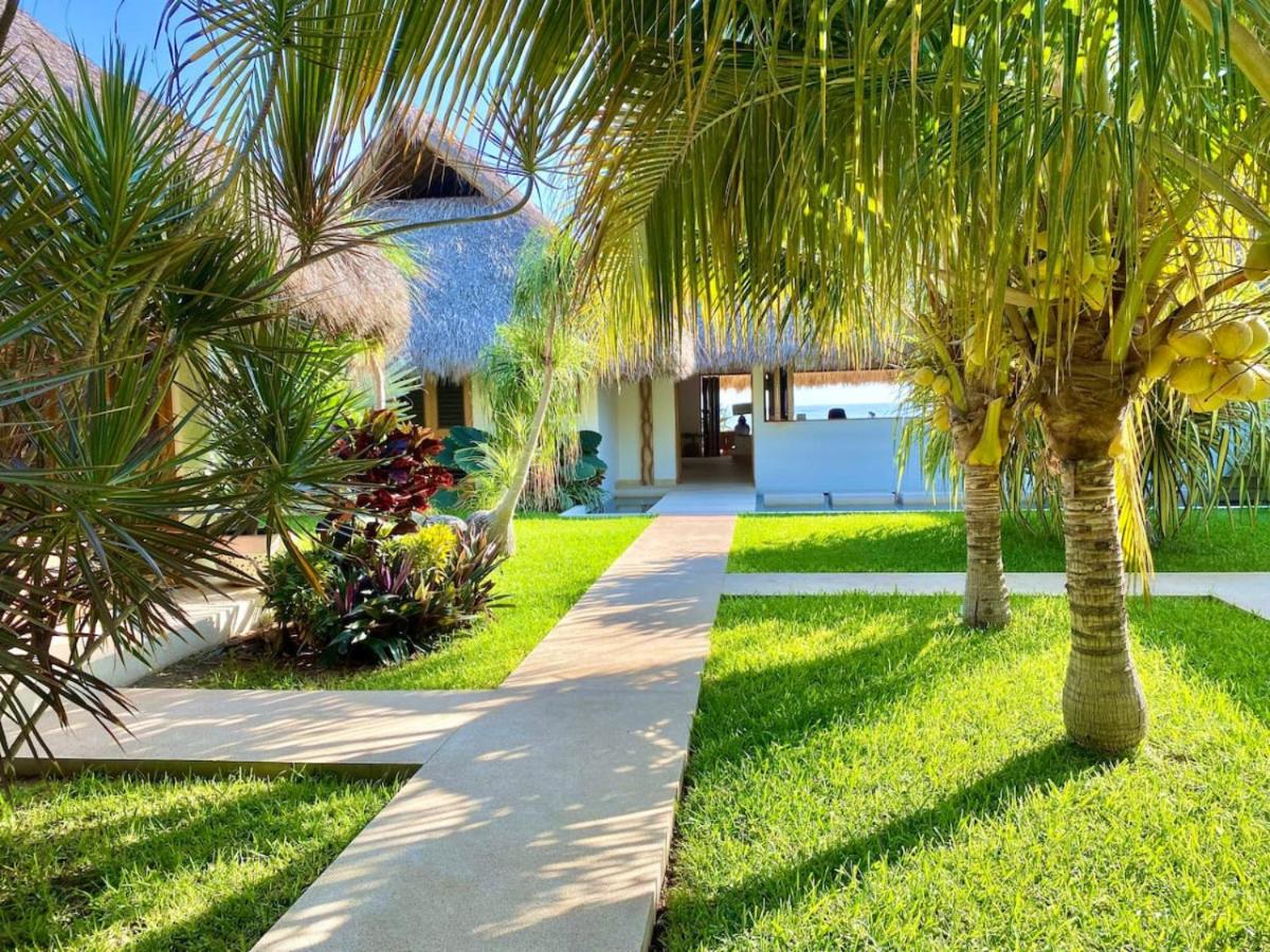 Casa Mona - Beachfront Luxury Villa - Verified Listing view 3
