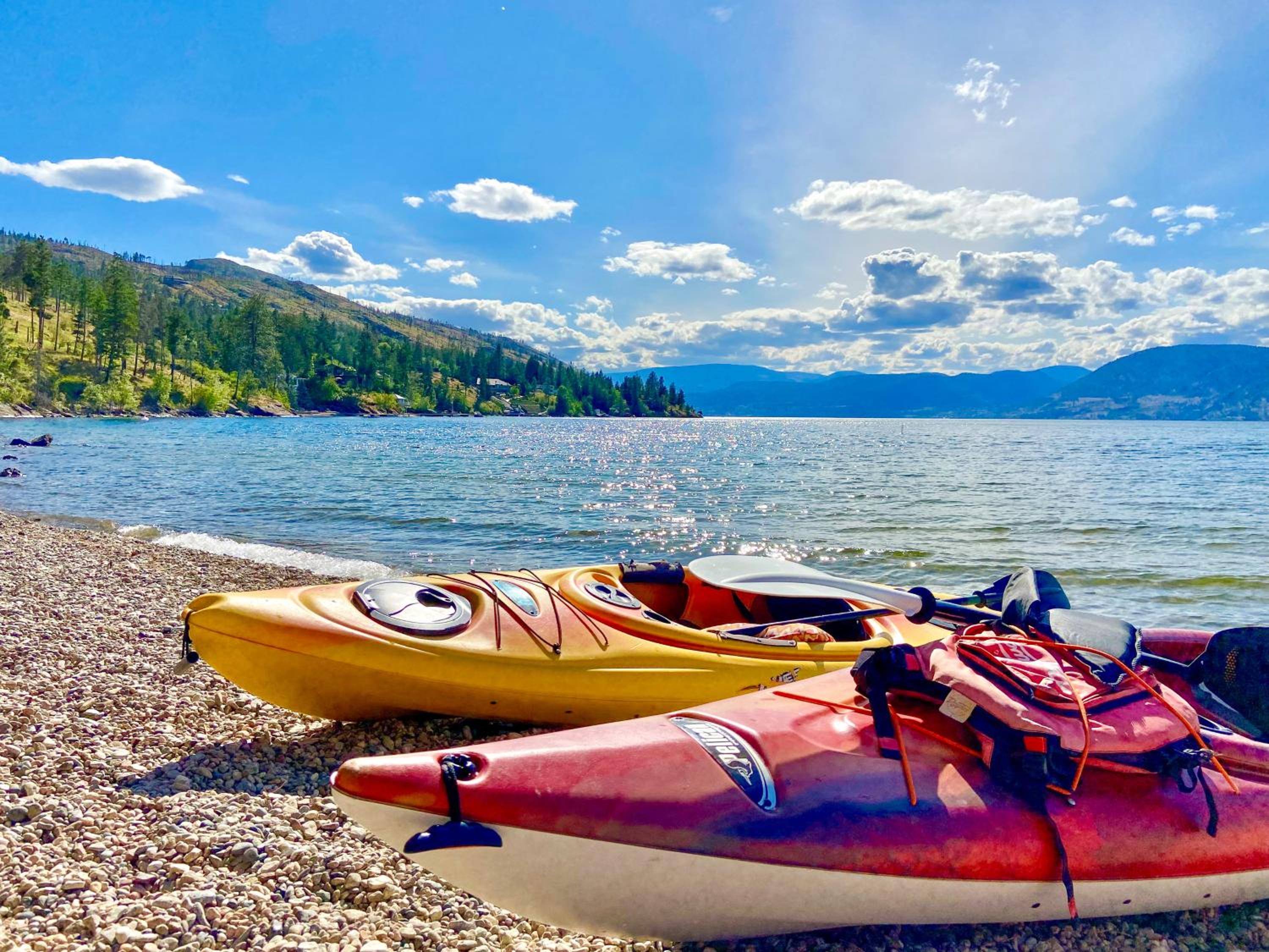 Kelowfornia Lakeview Retreat