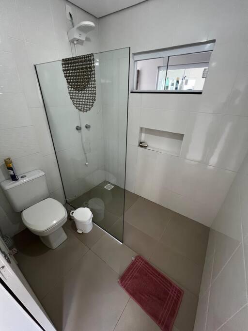 Casa Alto Padrão com Piscina