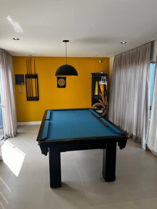 Casa Alto Padrão com Piscina