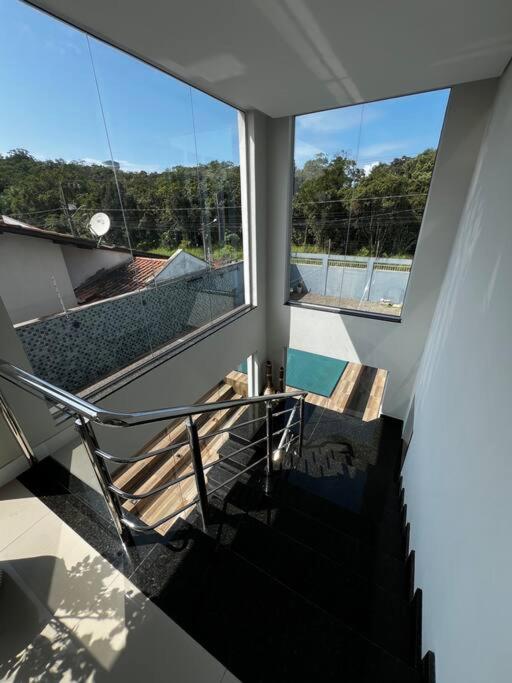 Casa Alto Padrão com Piscina