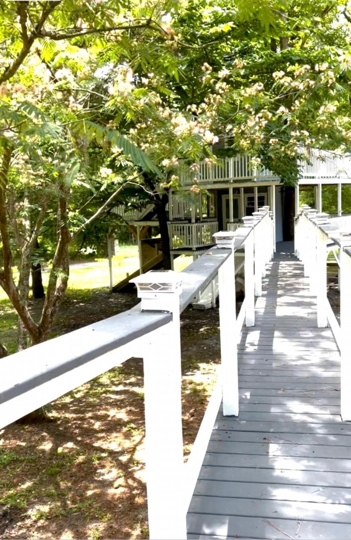 Three Story Tree House Close to Beach view 5