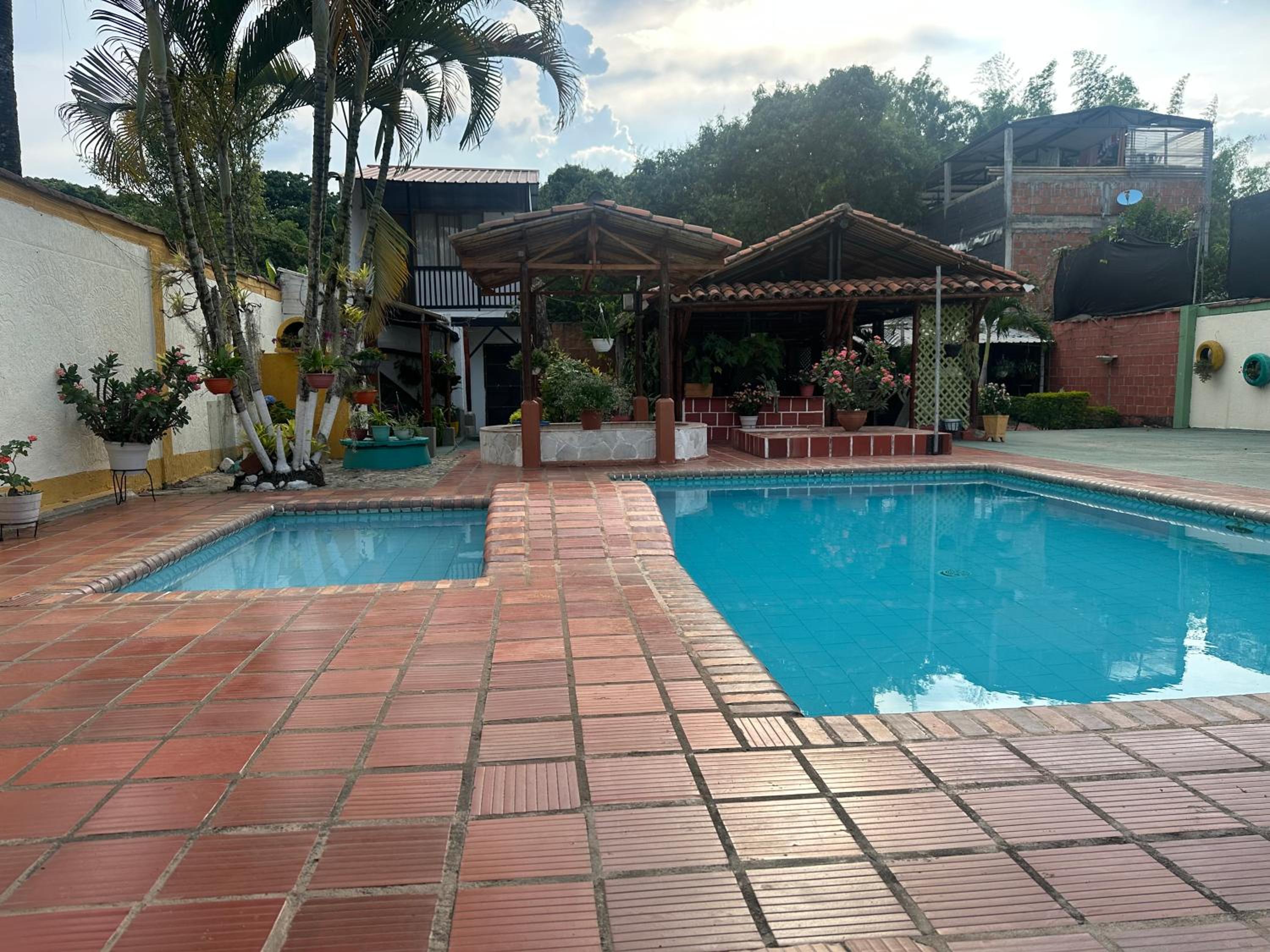 Casa finca Reina