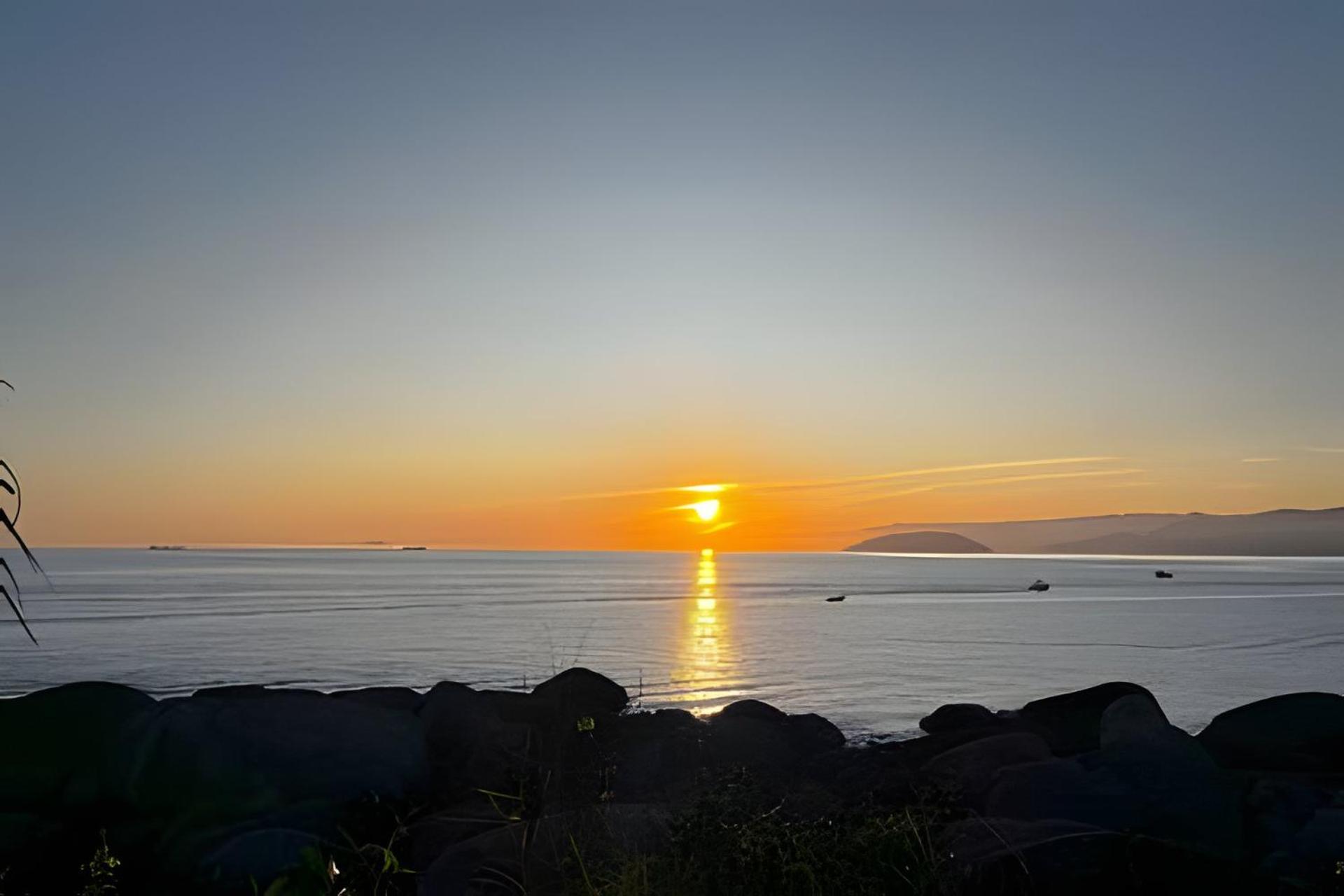 Bangalô com vista e piscina natural em Flechas