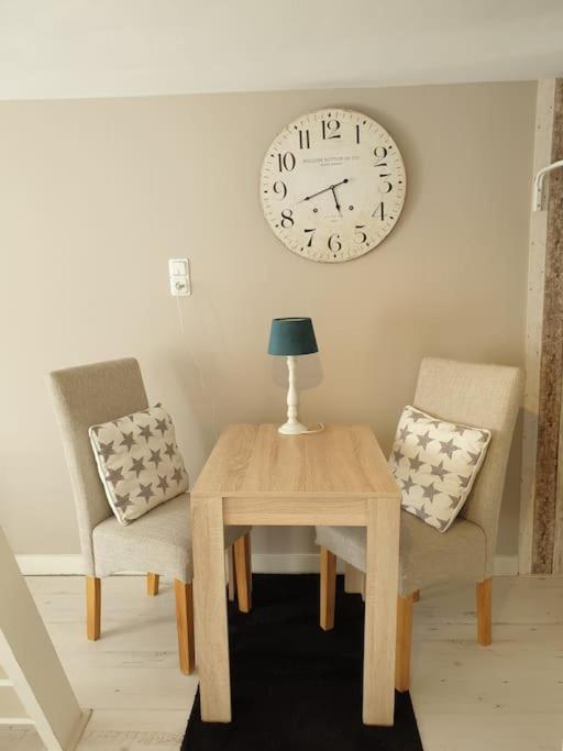 Garden house, Free parking