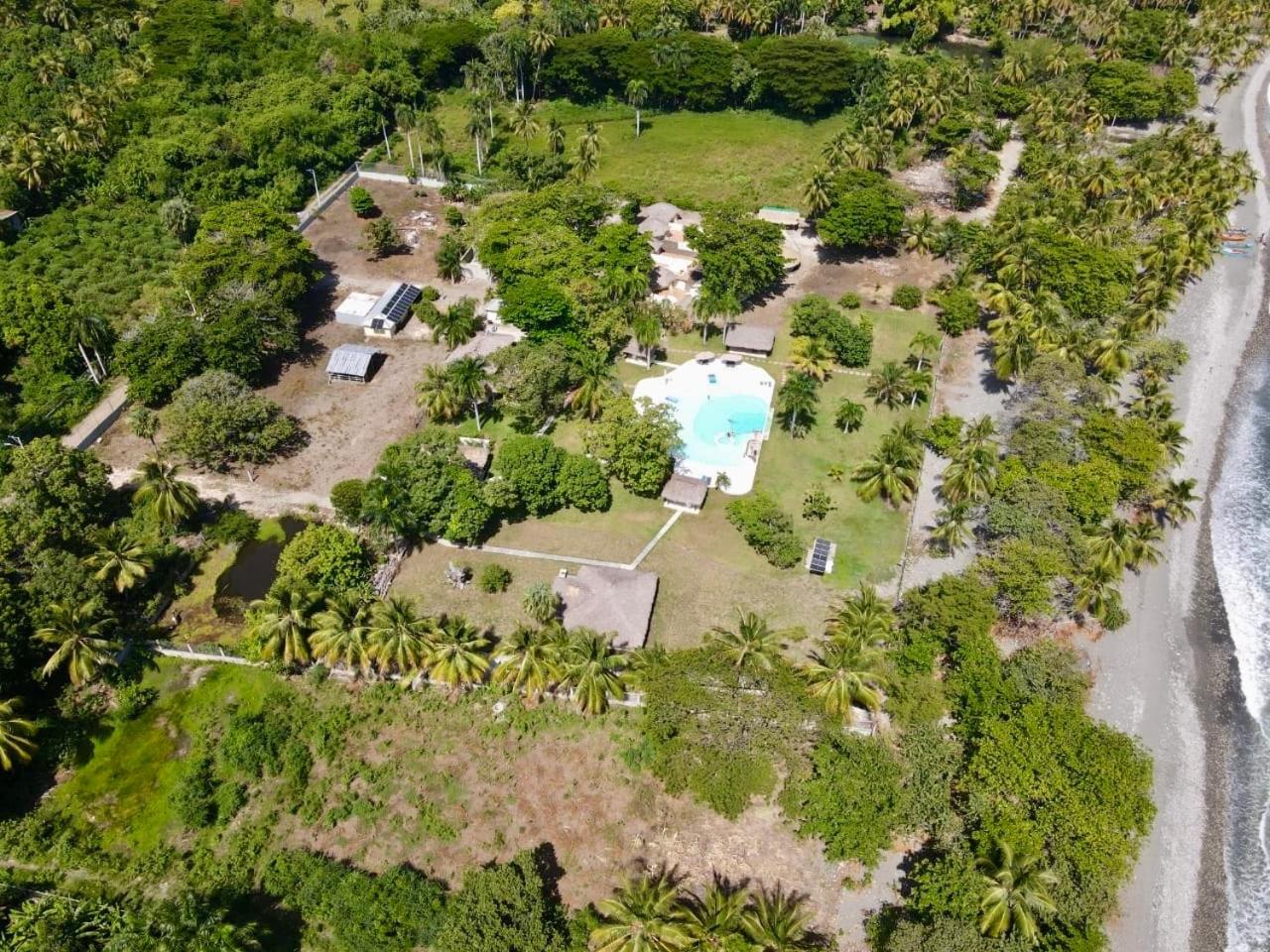 Nizao Beach Lodge