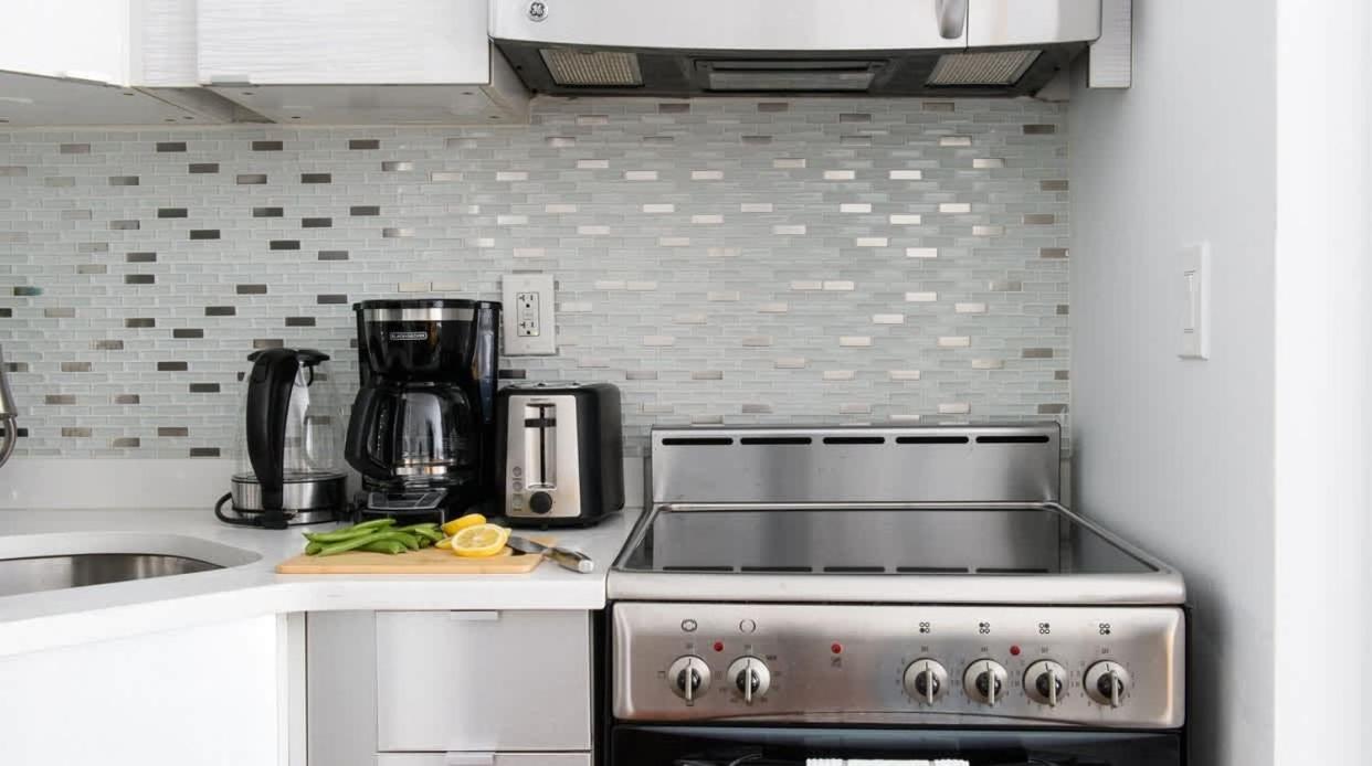 24-5 Furnished Studio W D Prime Gramercy
