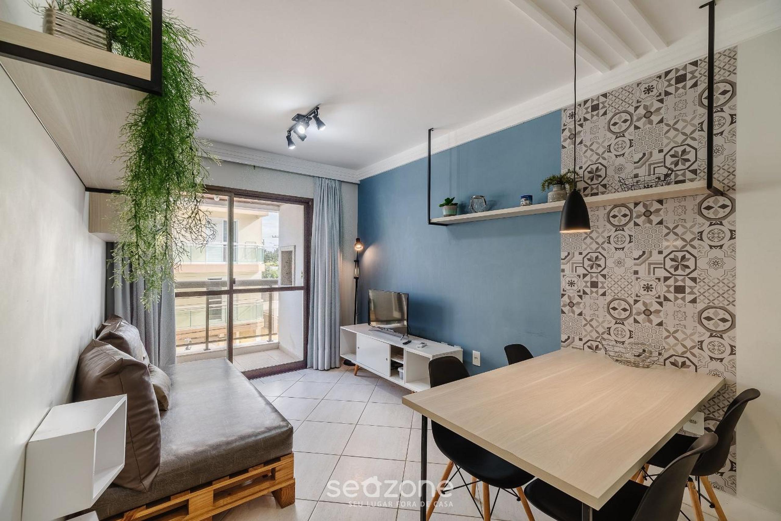 Aparts in a building w/ pool, 300 meters fr/ Ingleses Beach - ROHs