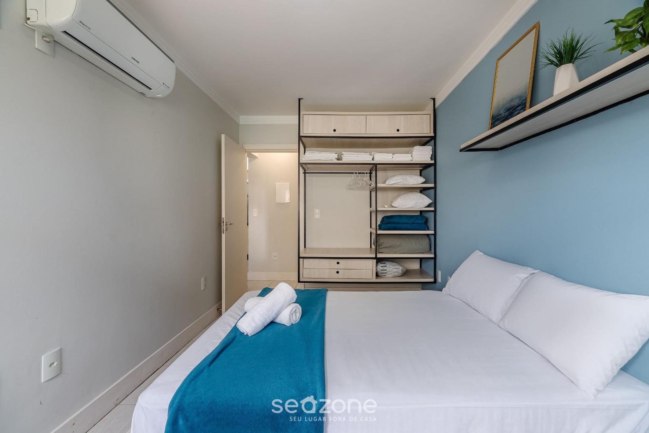 Aparts in a building w/ pool, 300 meters fr/ Ingleses Beach - ROHs
